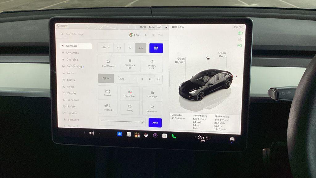 Tesla Model 3 - Image 4