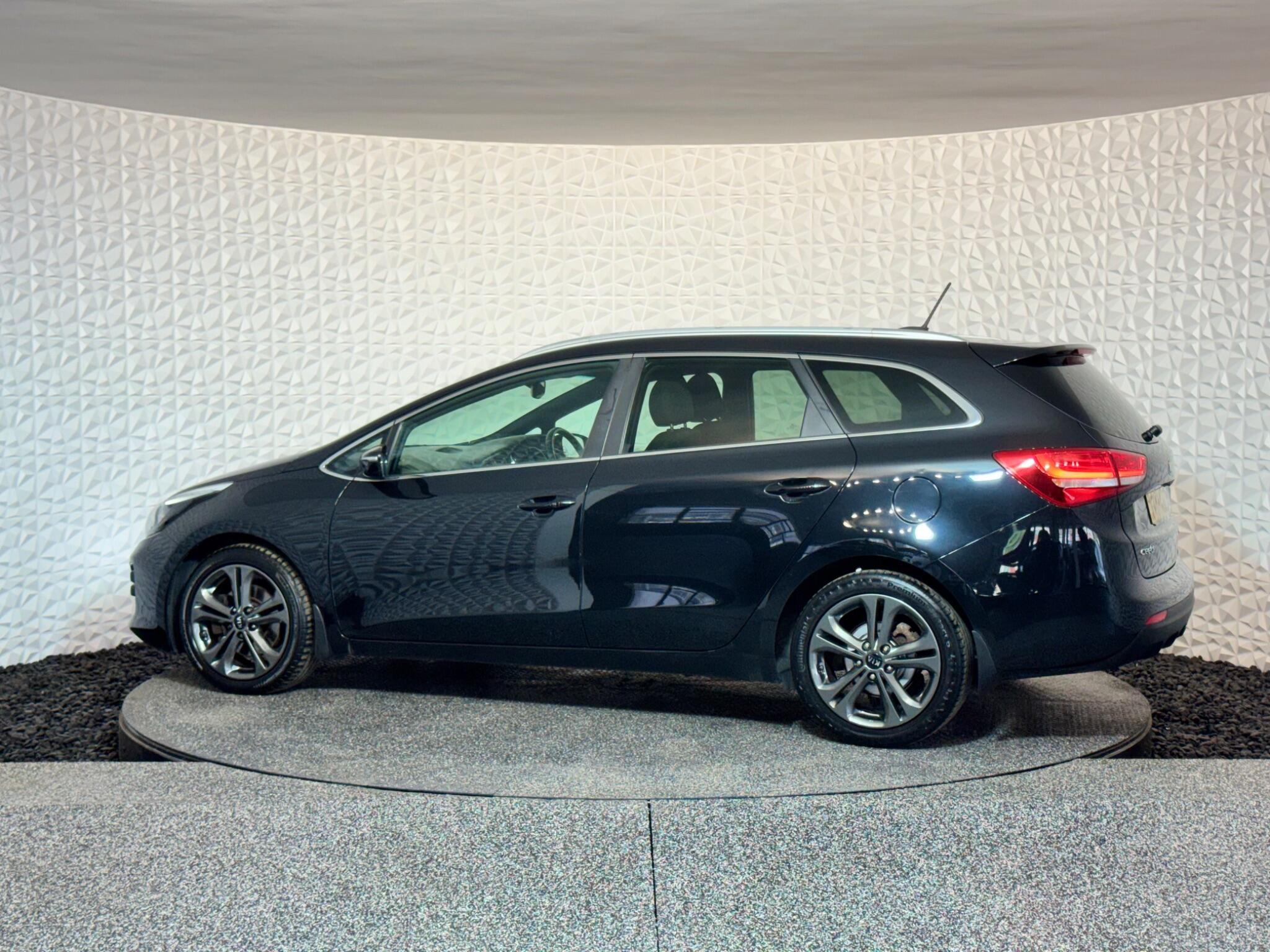 Kia ceed - Image 14