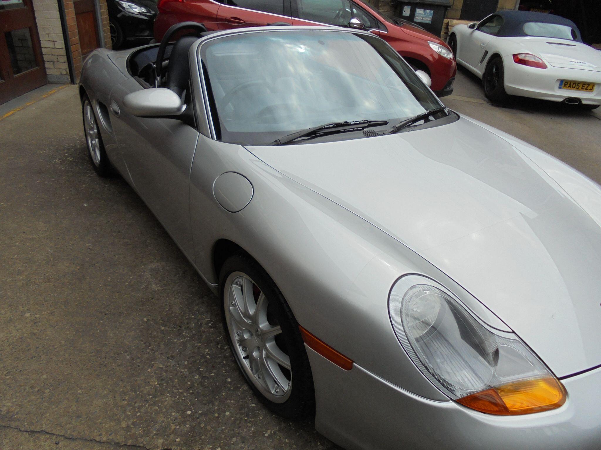 Porsche Boxster - Image 9
