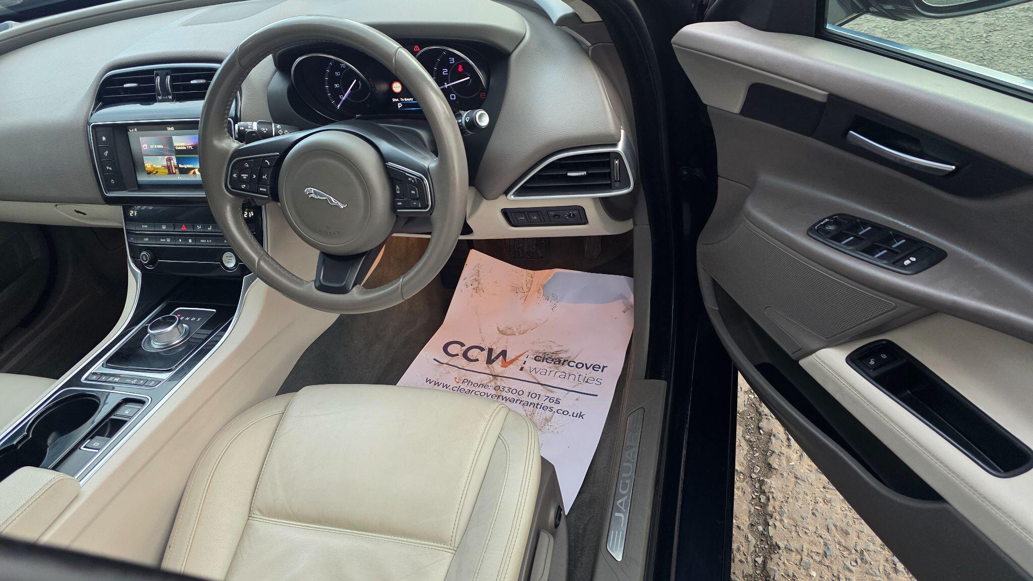Jaguar XE - Image 19