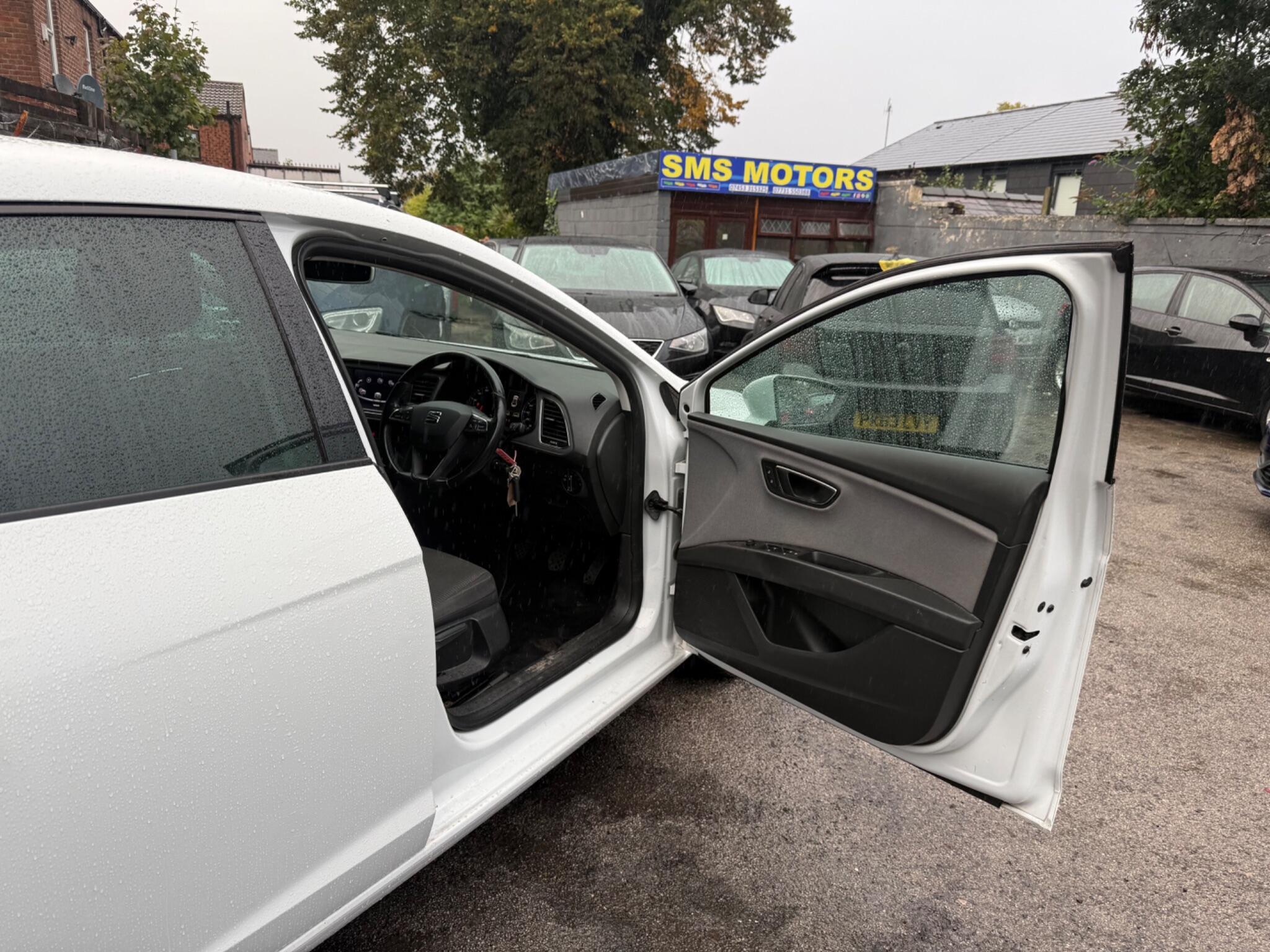 SEAT Leon - Image 18