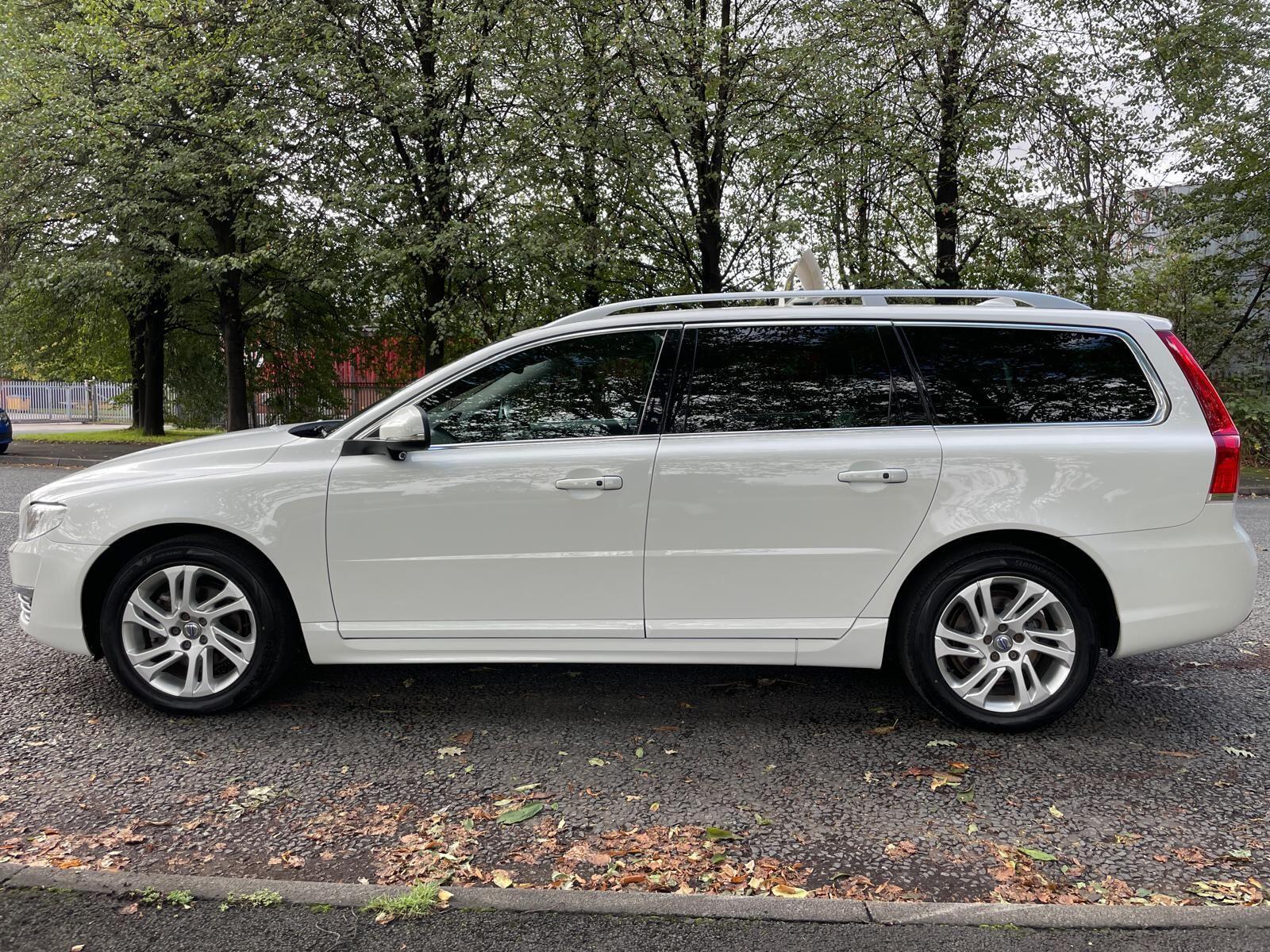 Volvo V70 - Image 4