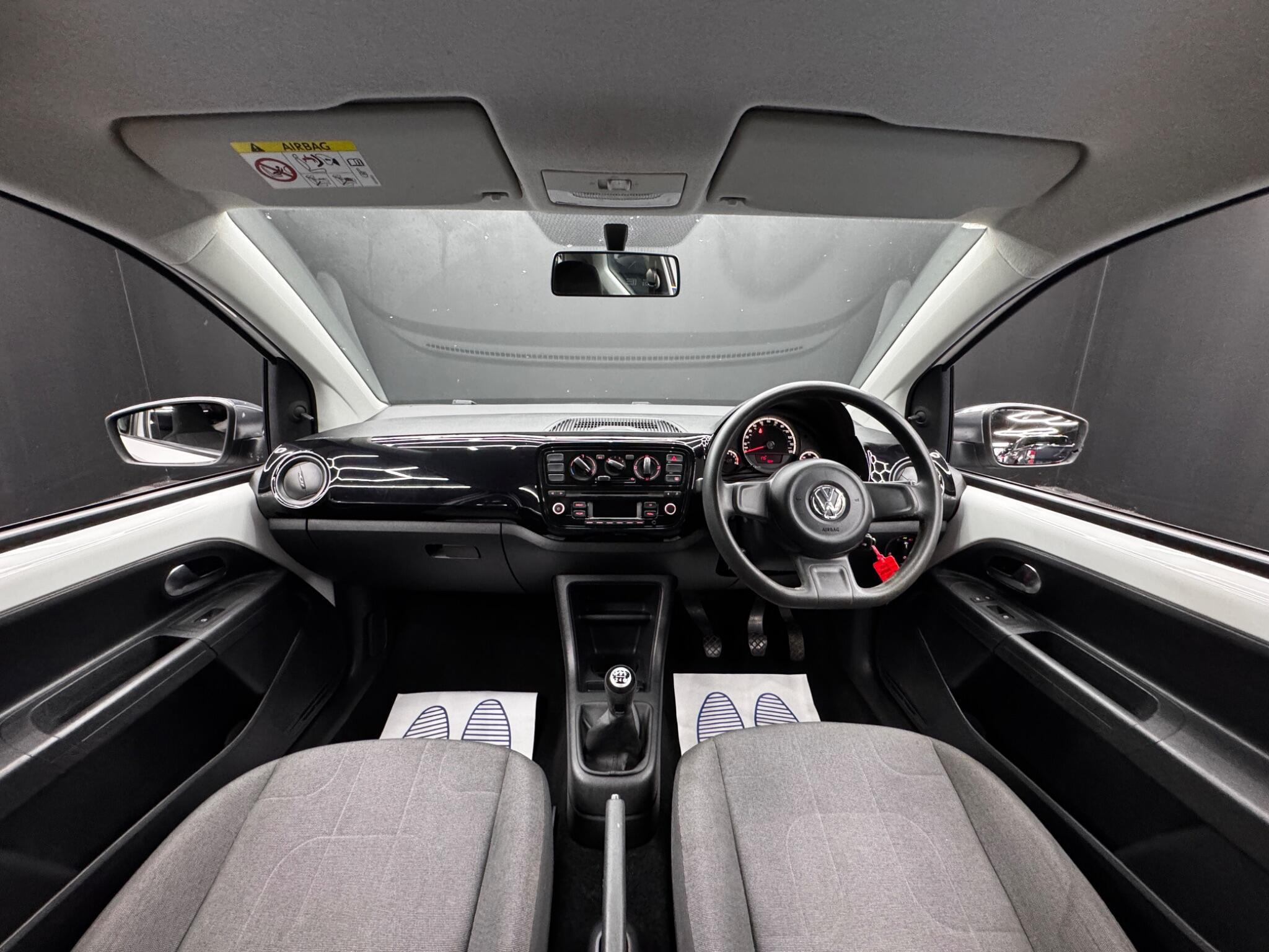 Volkswagen up! - Image 16