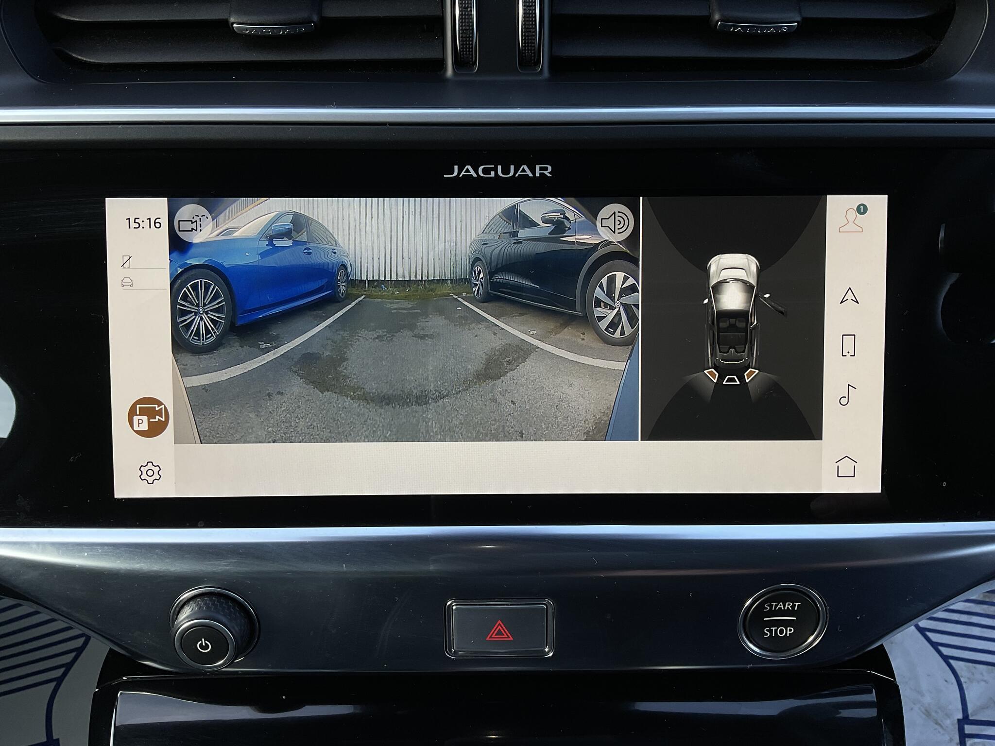 Jaguar I-Pace - Image 20