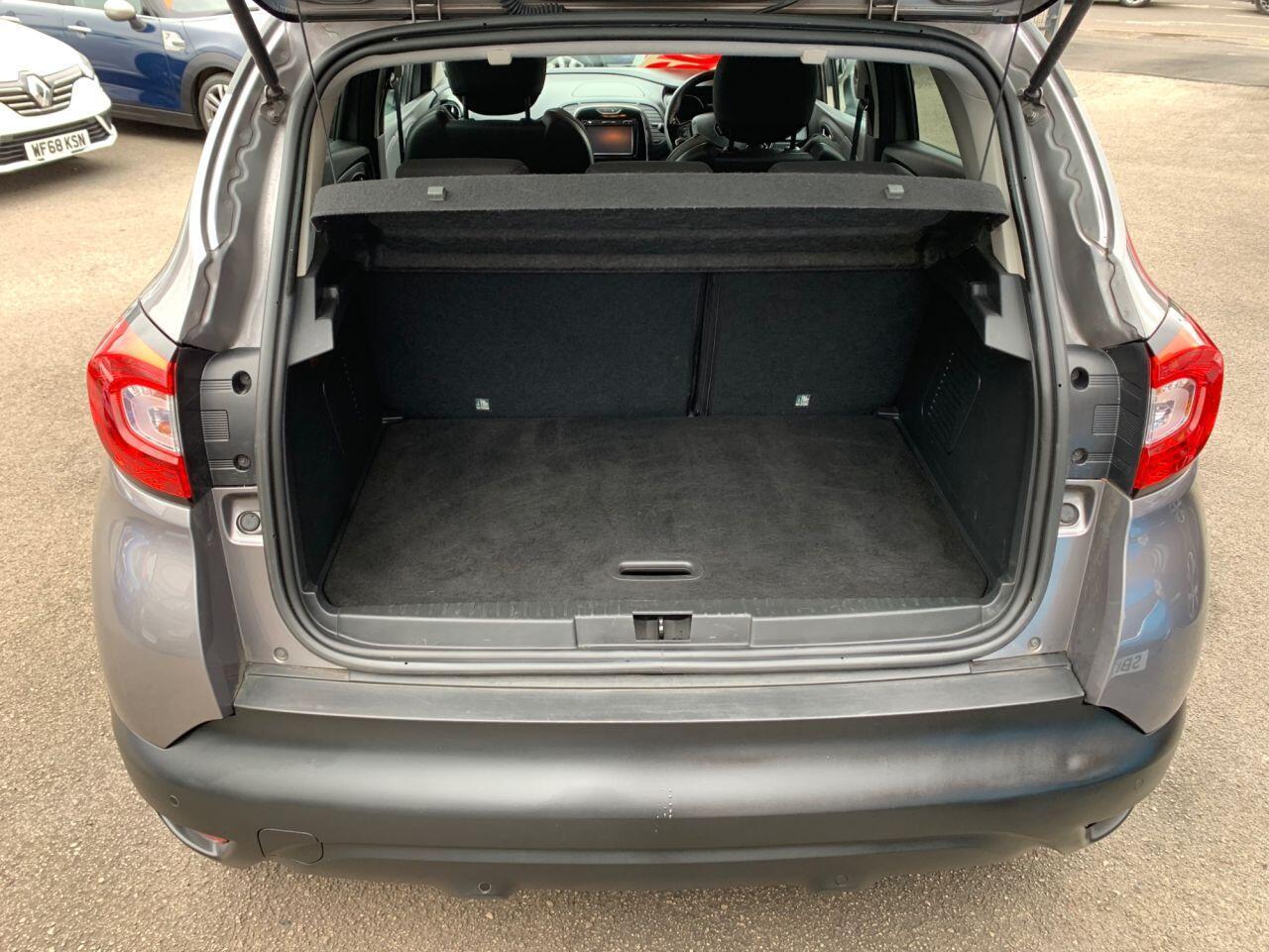 Renault Captur - Image 12