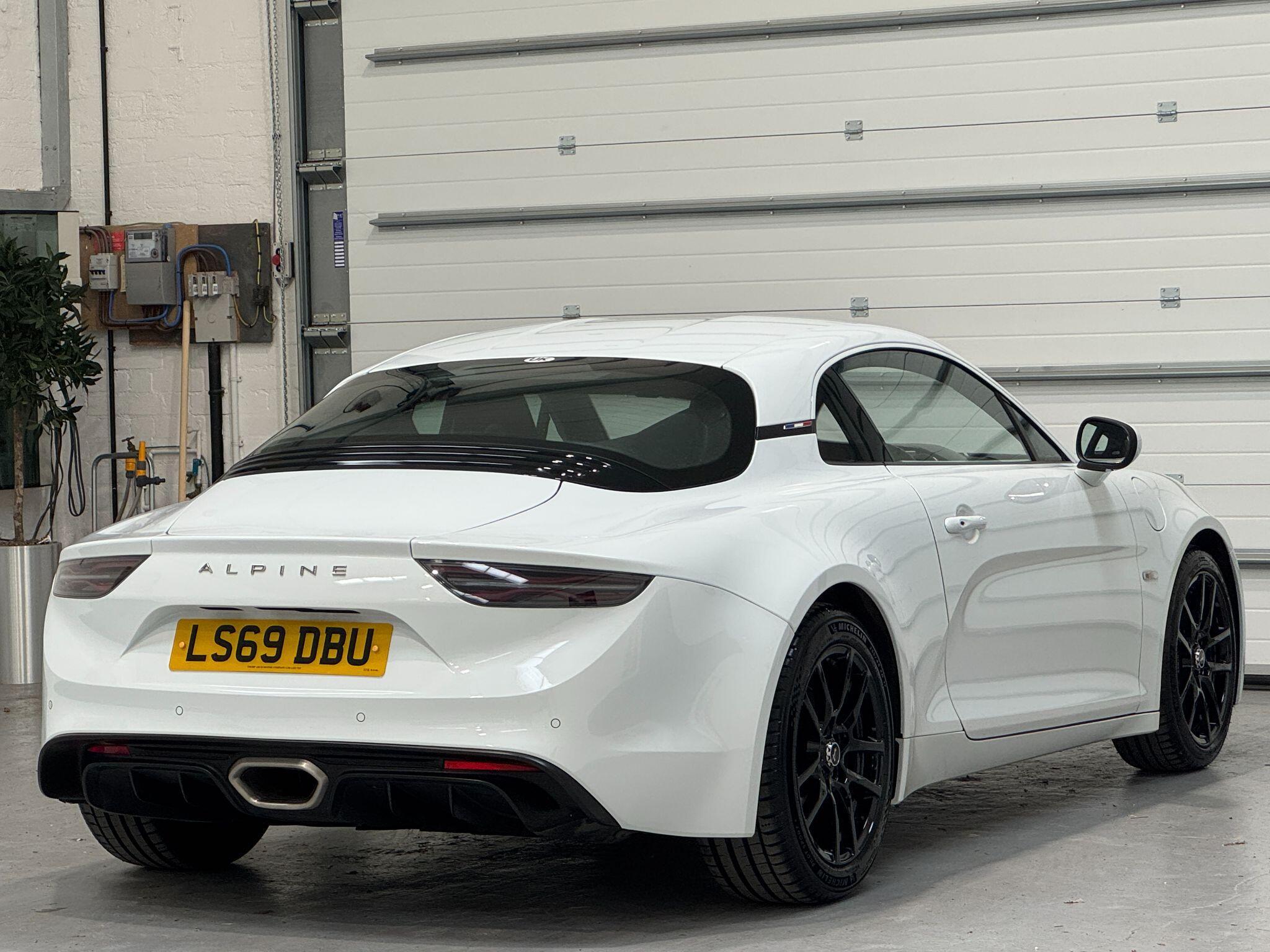Alpine A110 - Image 11