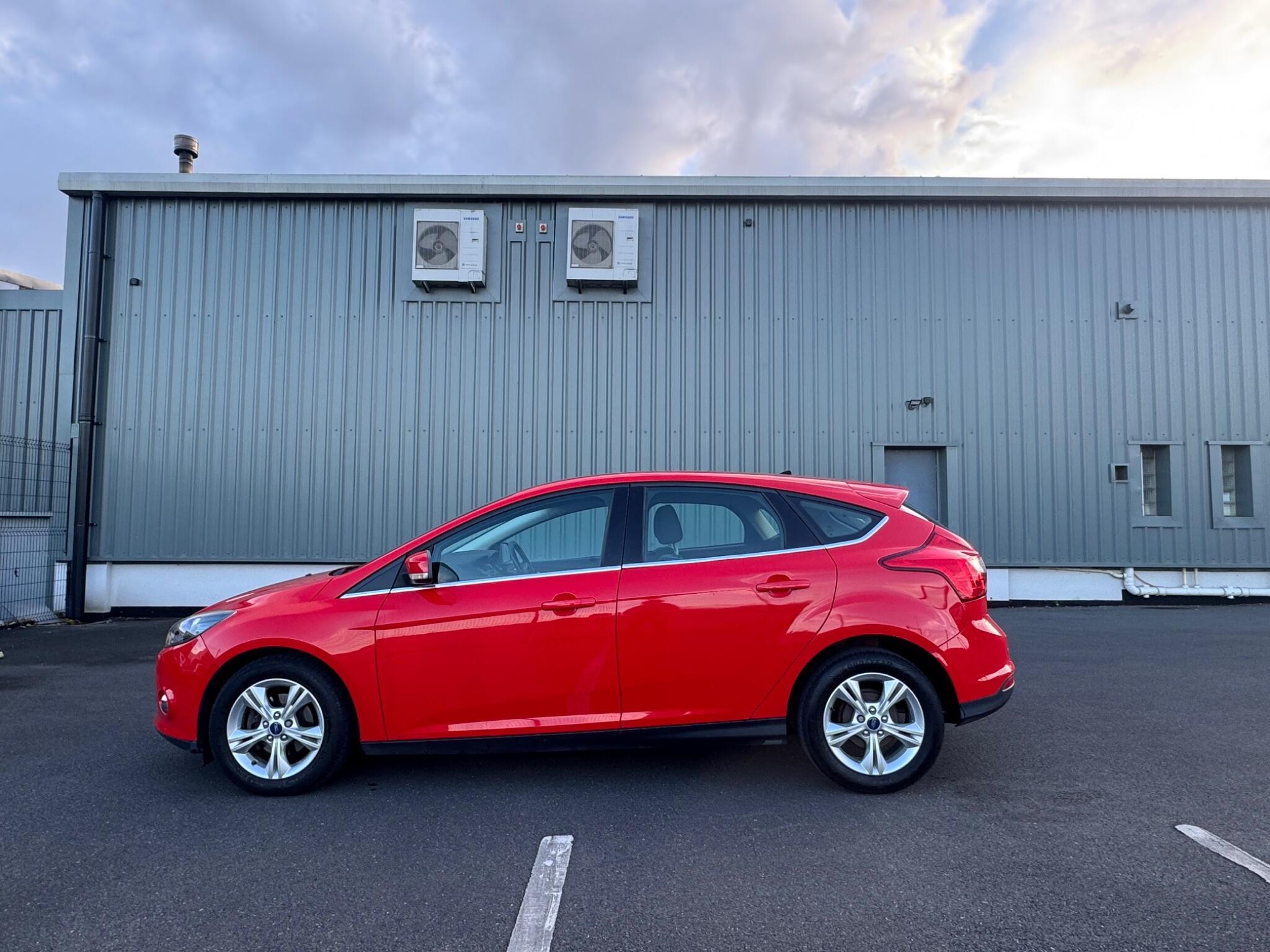 Ford Focus - Image 2