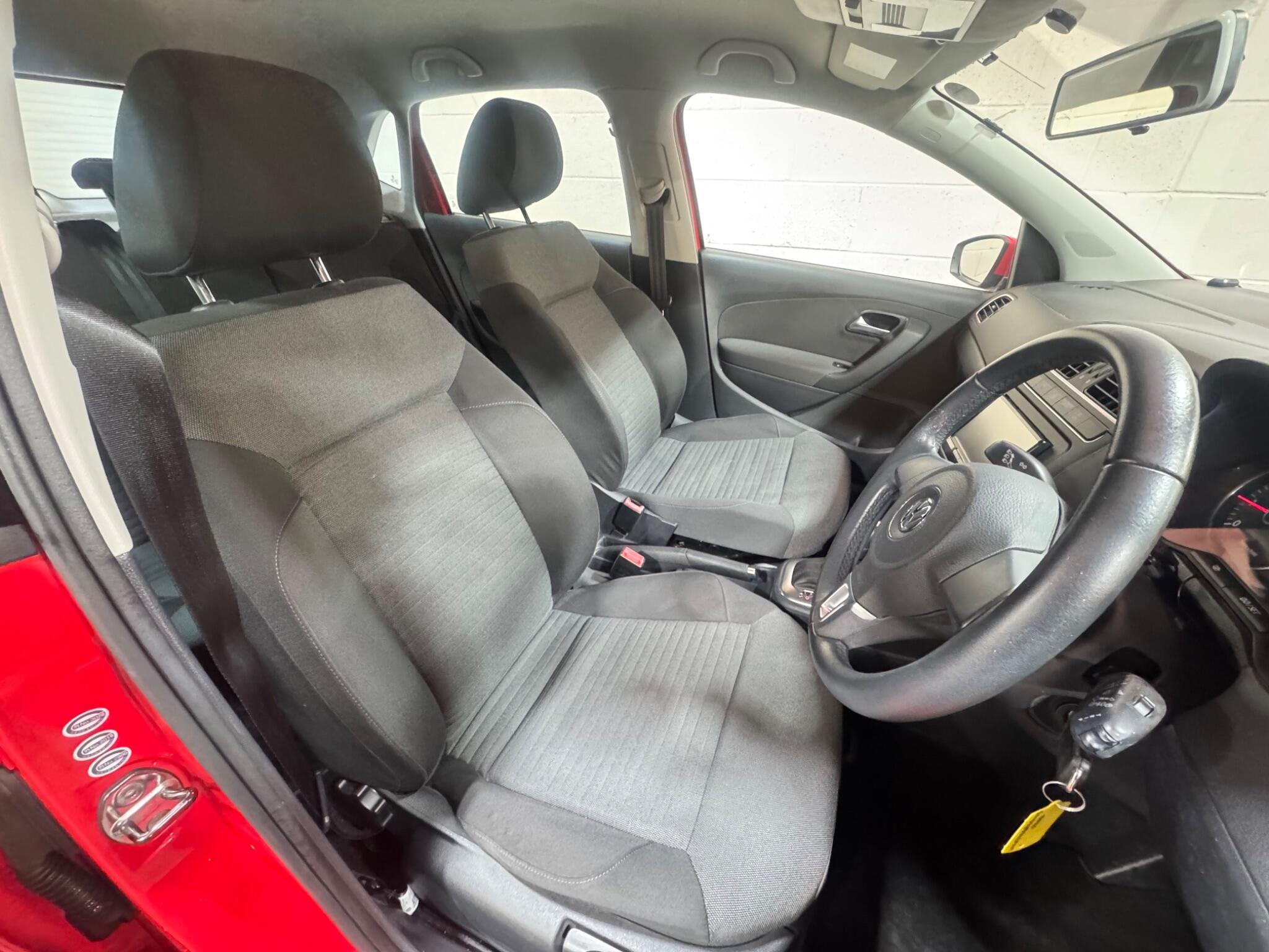 Volkswagen Polo - Image 7