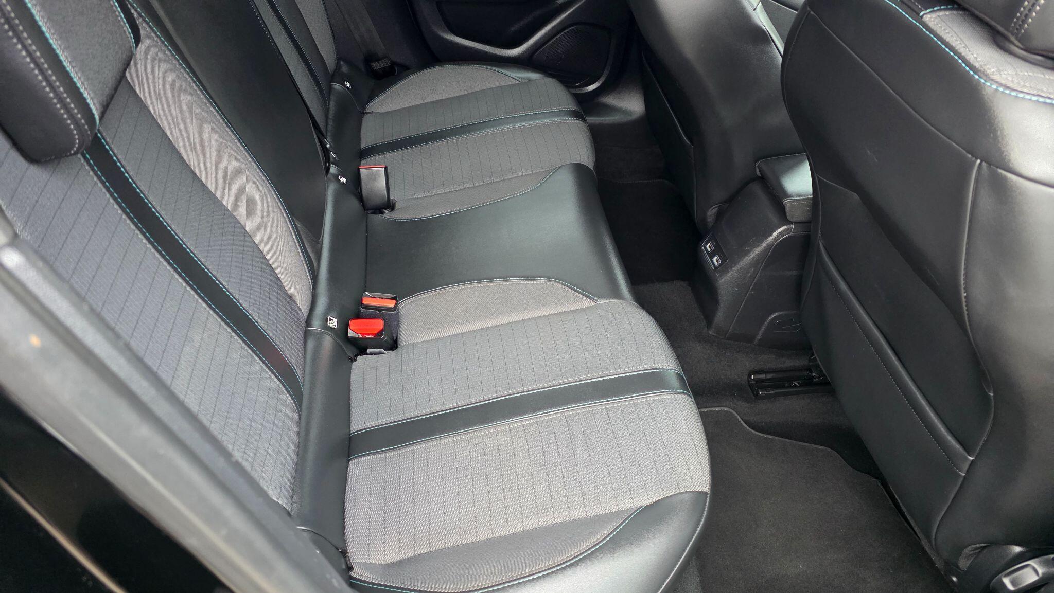 Peugeot 208 - Image 30