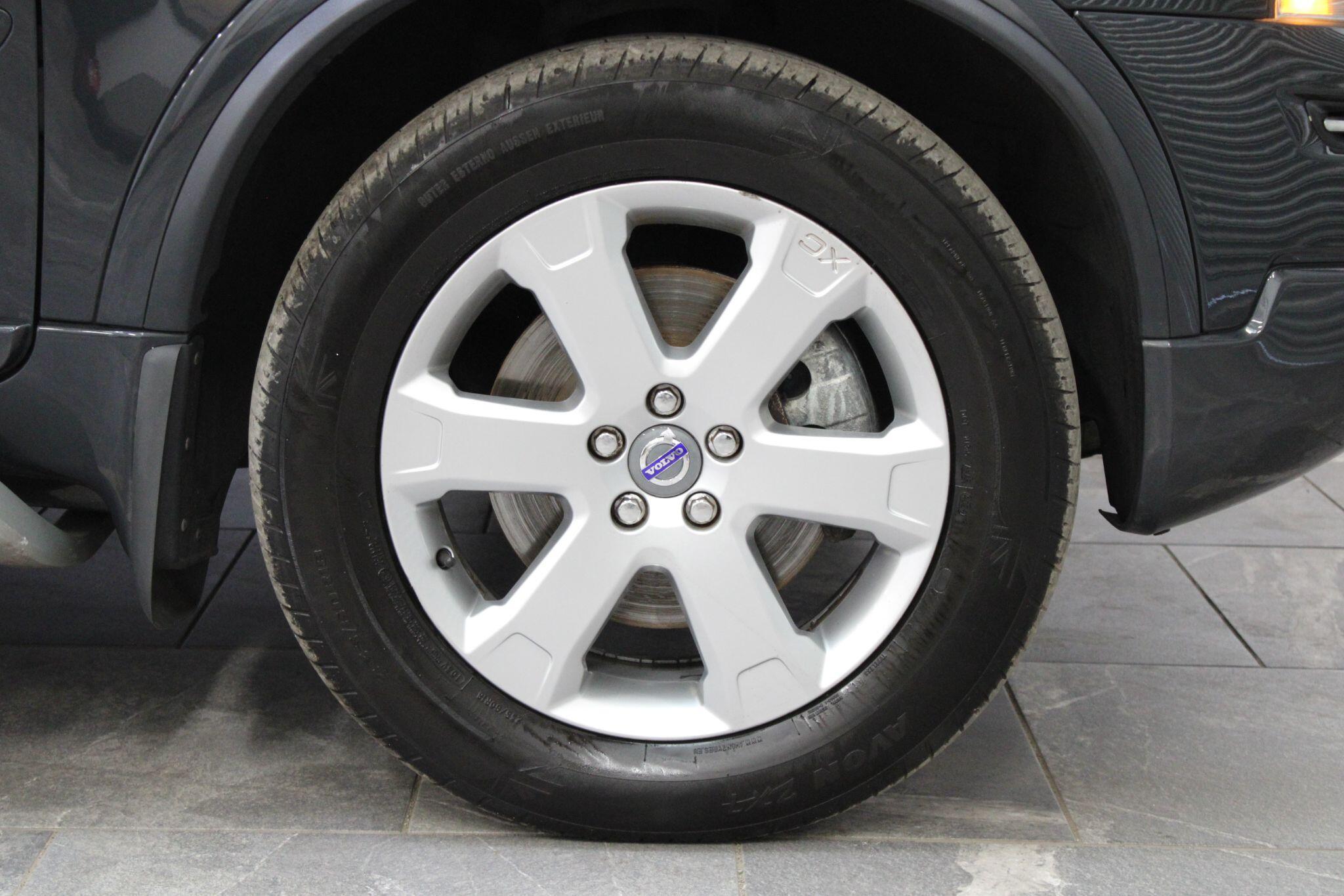 Volvo XC90 - Image 9