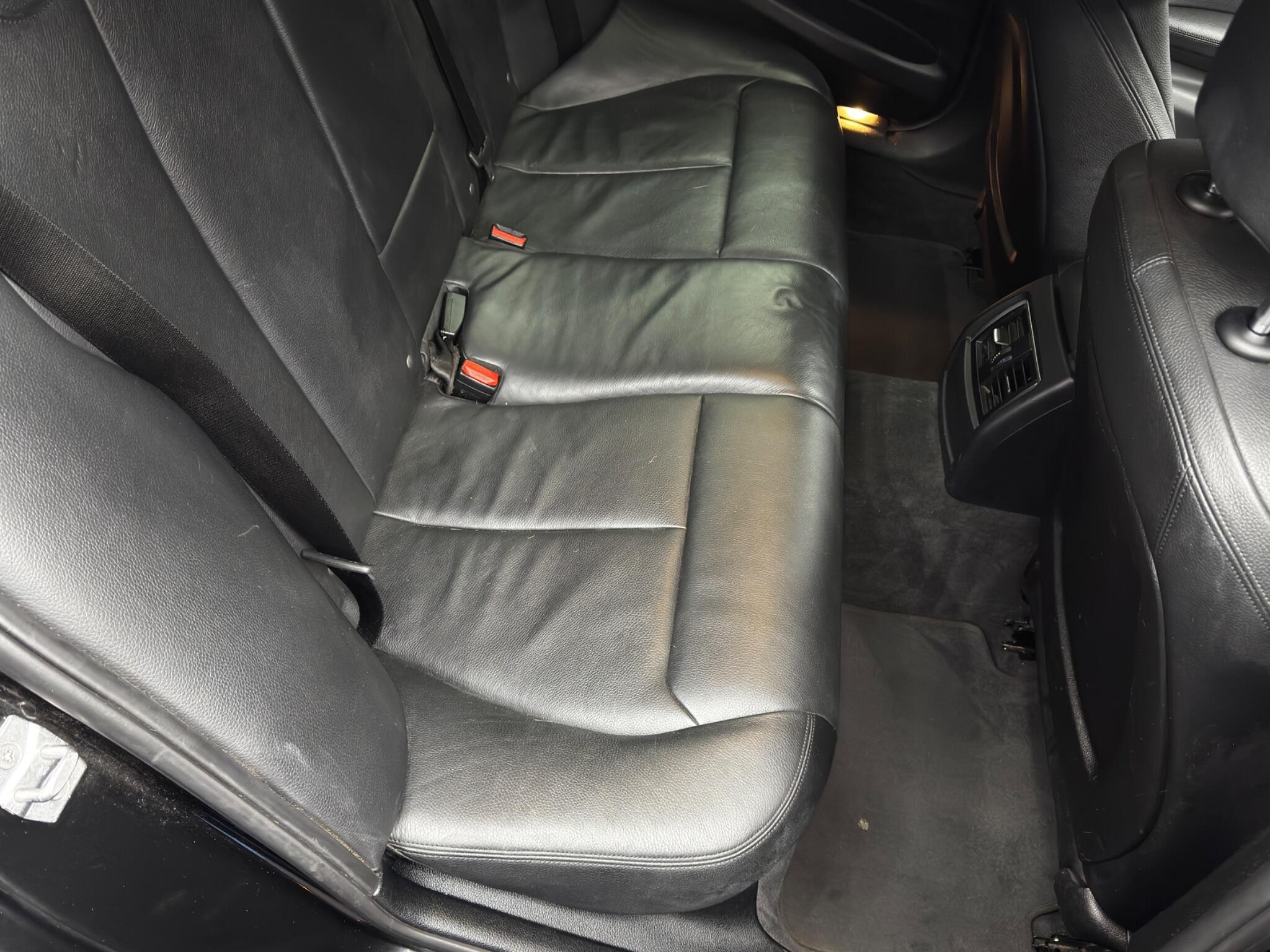 BMW 3 Series - Image 19