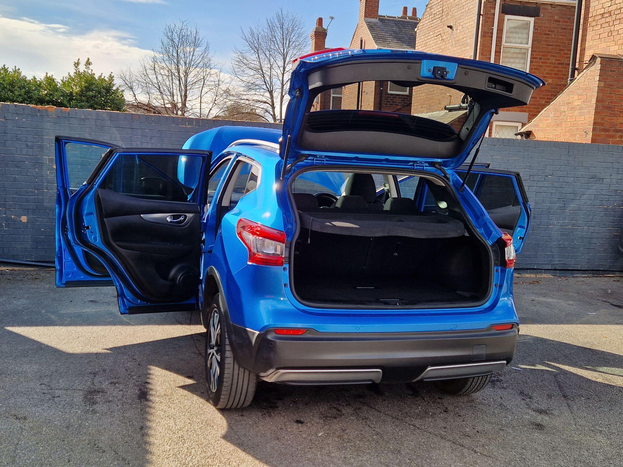 Nissan Qashqai - Image 13