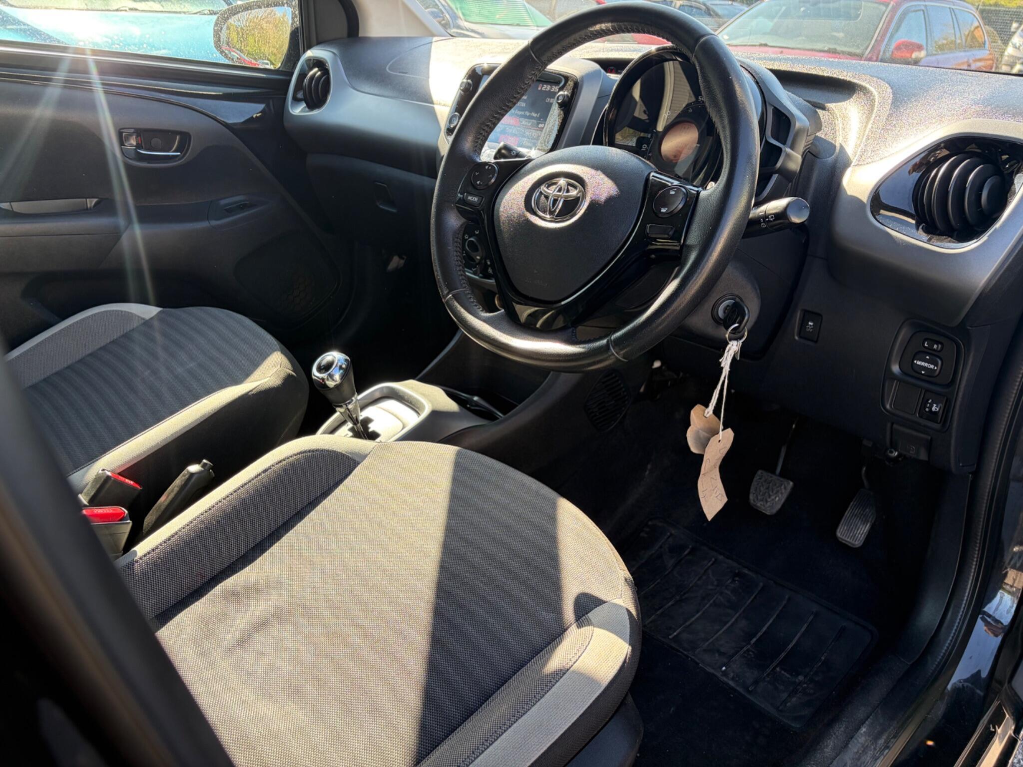 Toyota Aygo - Image 18