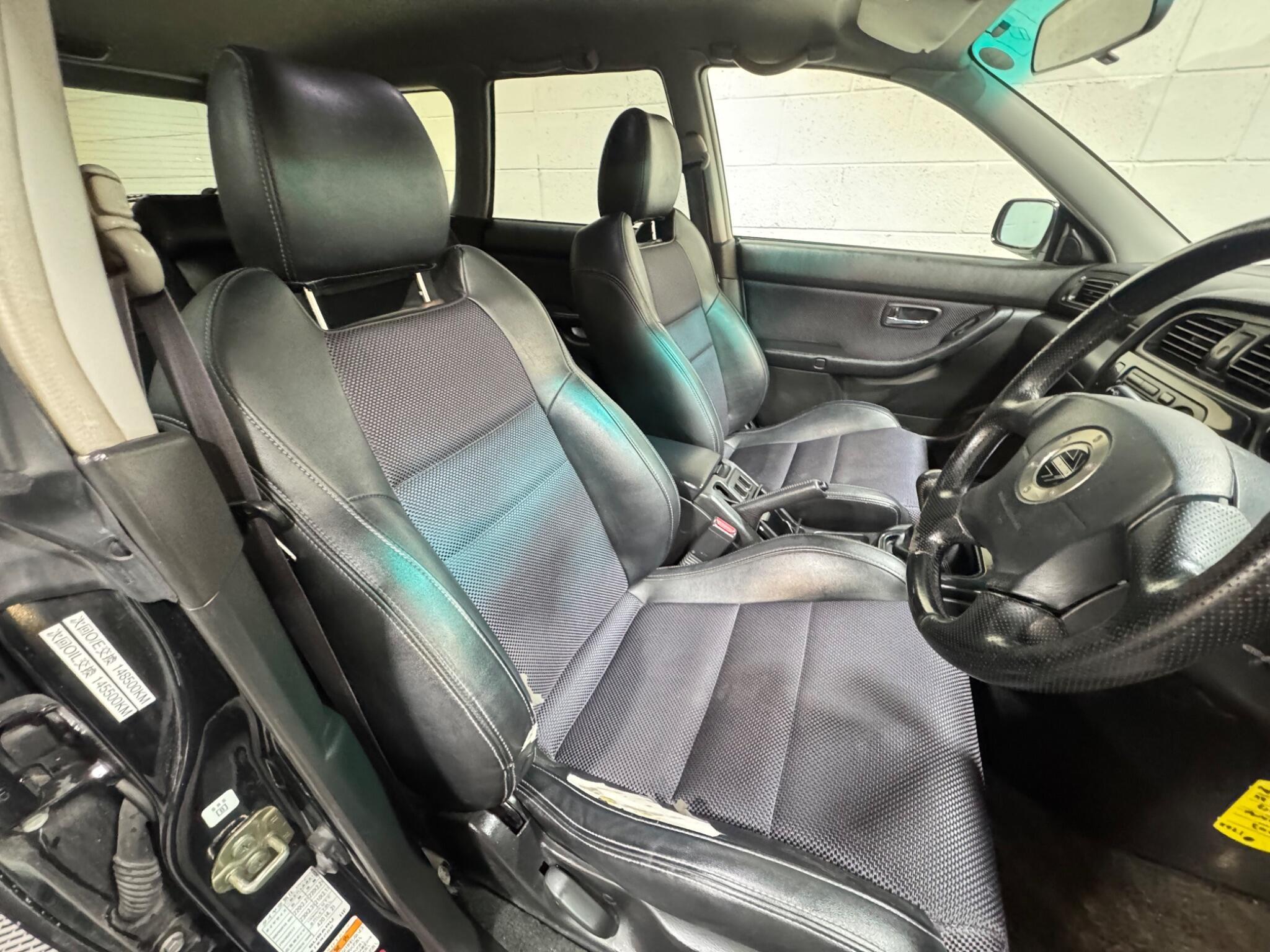 Subaru Legacy - Image 8