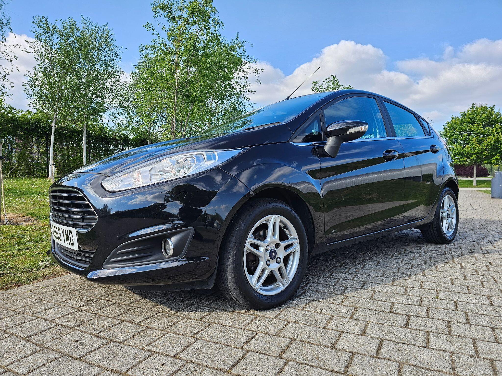 Ford Fiesta - Image 27