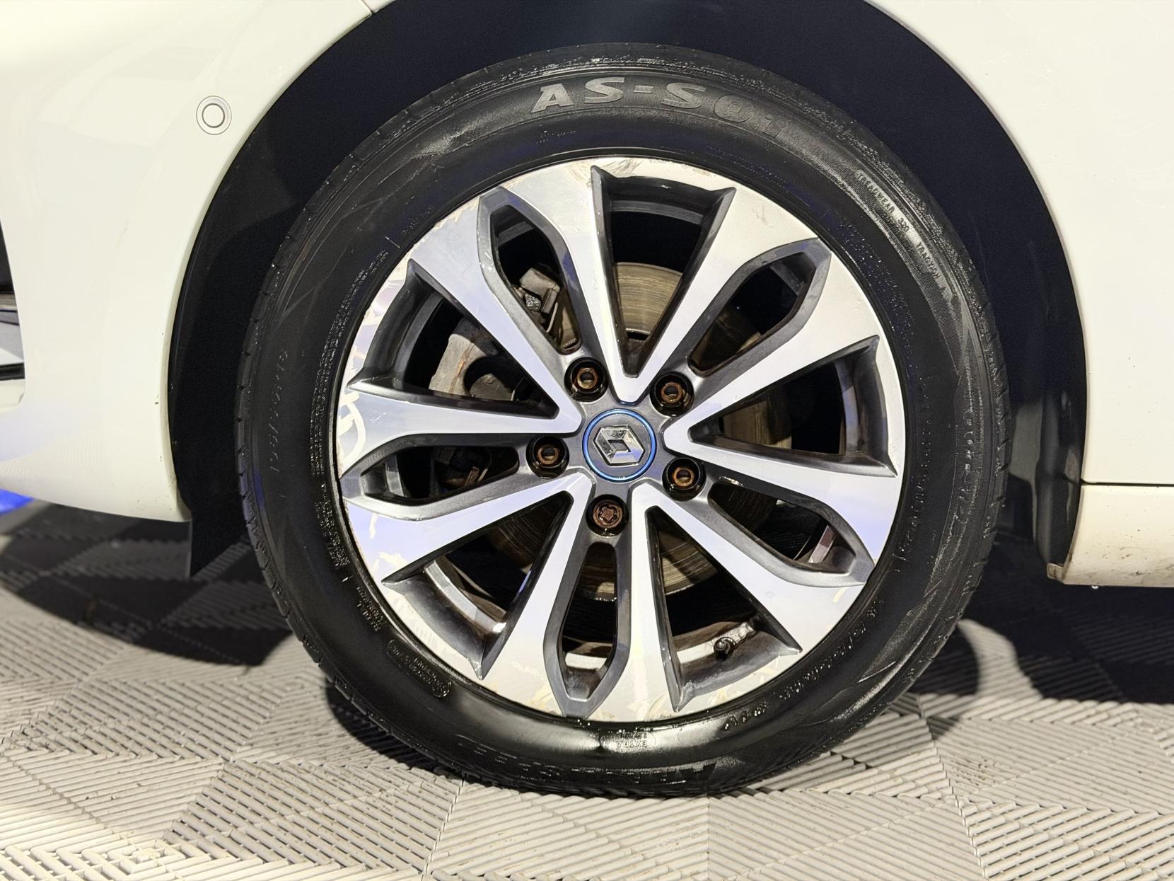 Renault Zoe - Image 17