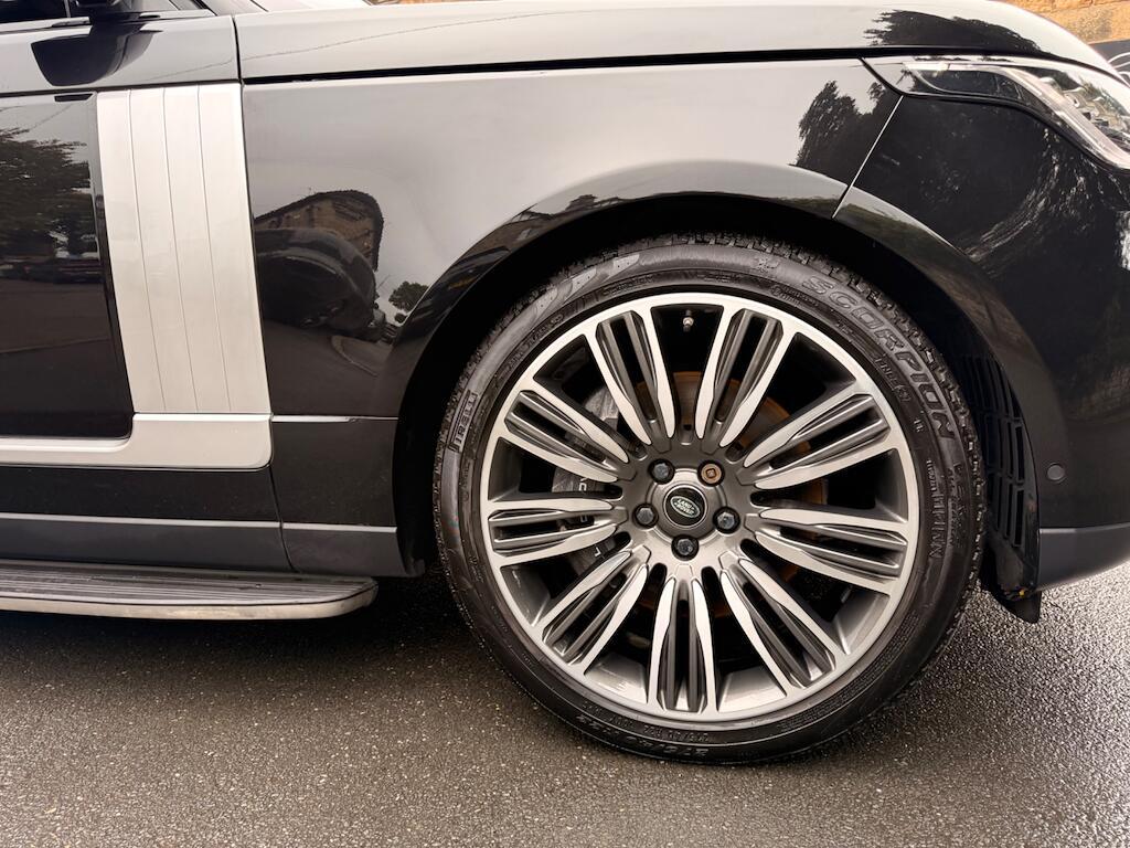 Land Rover Range Rover - Image 15