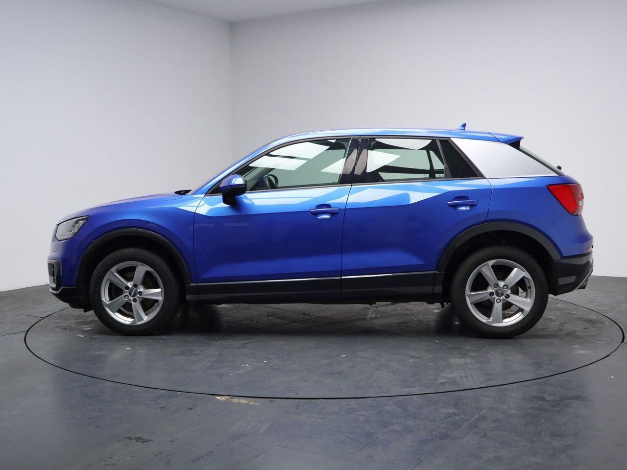 Audi Q2 - Image 6