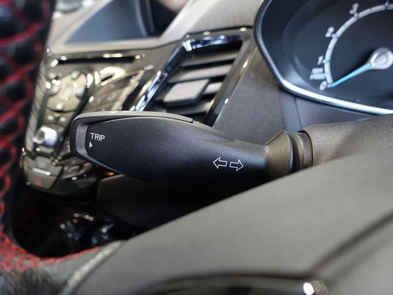 Ford Fiesta - Image 17