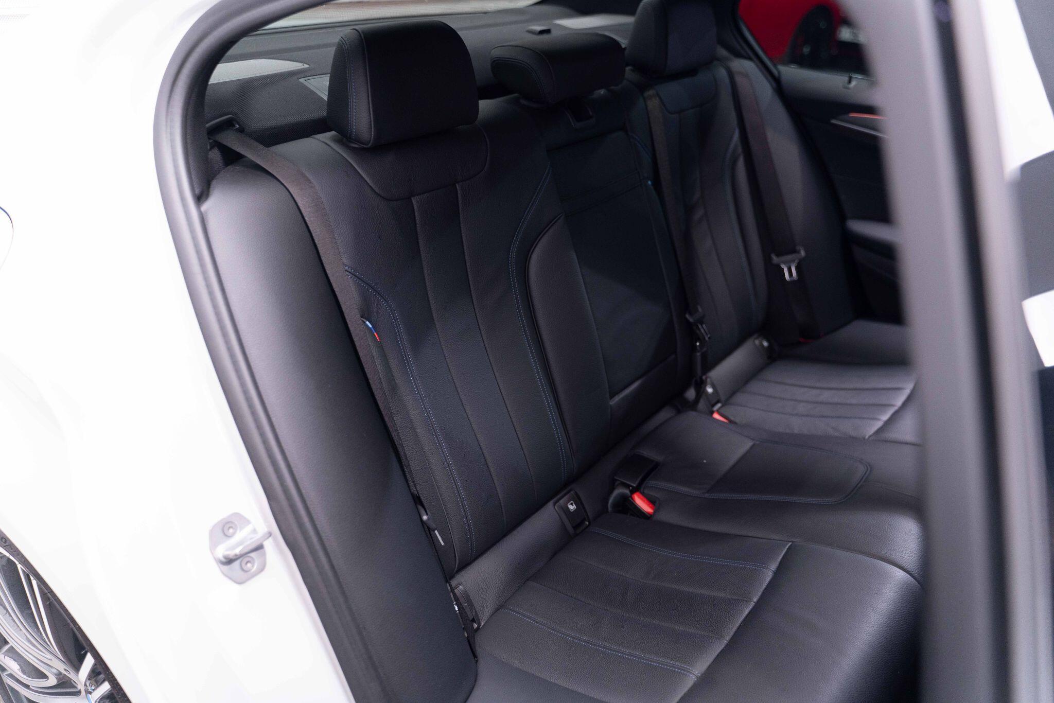 BMW 5 Series - Image 16
