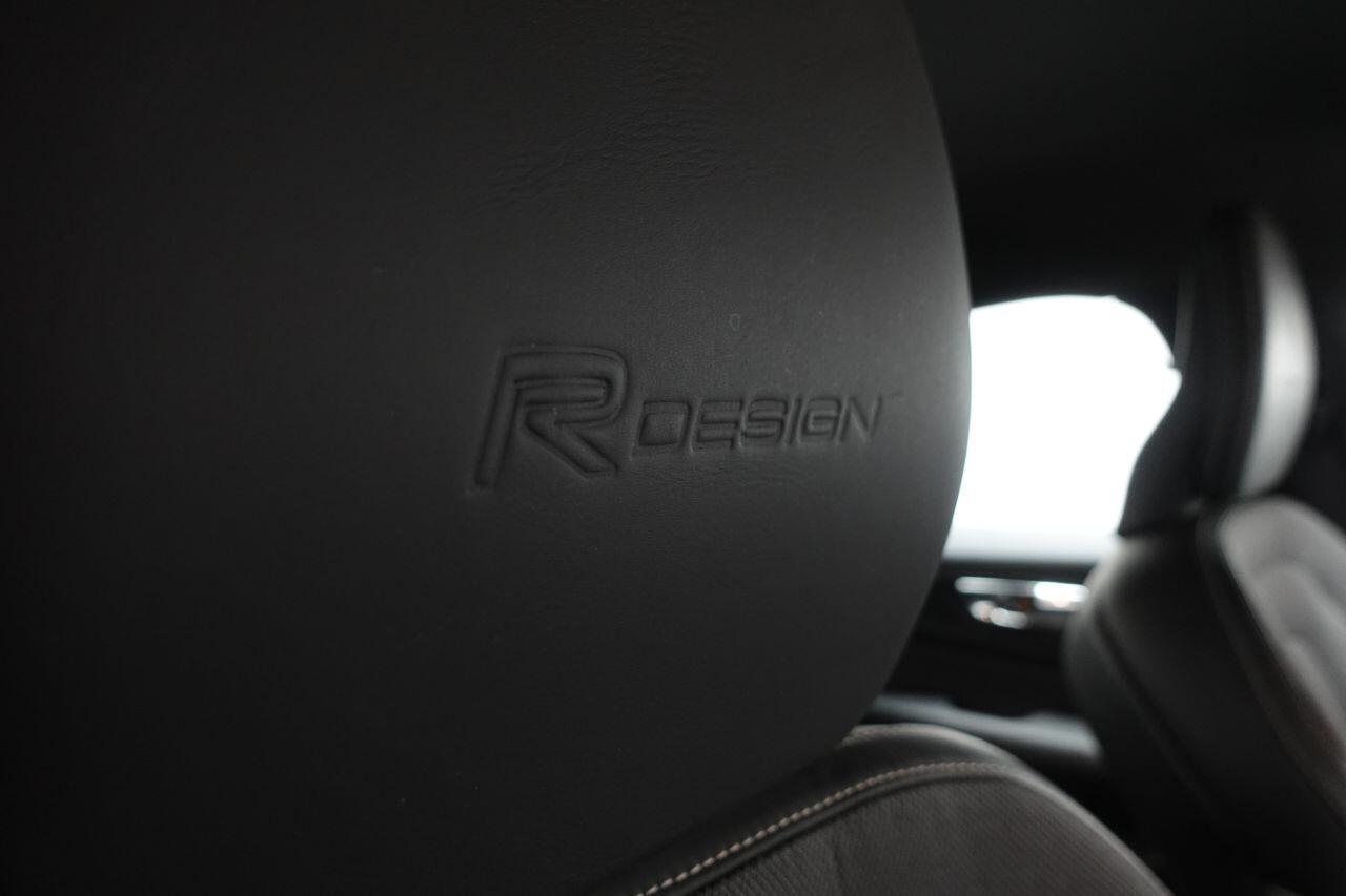 Volvo S60 - Image 21