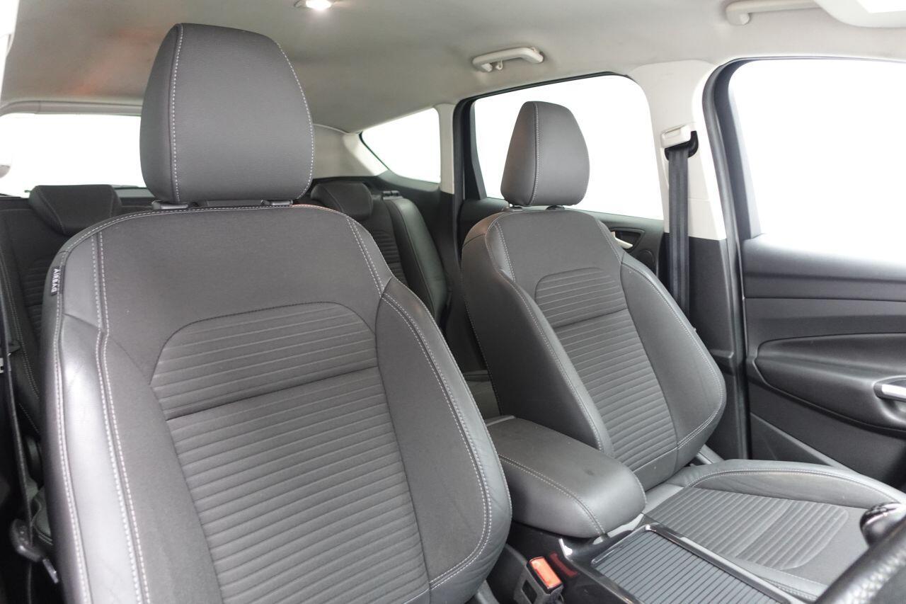 Ford Kuga - Image 3