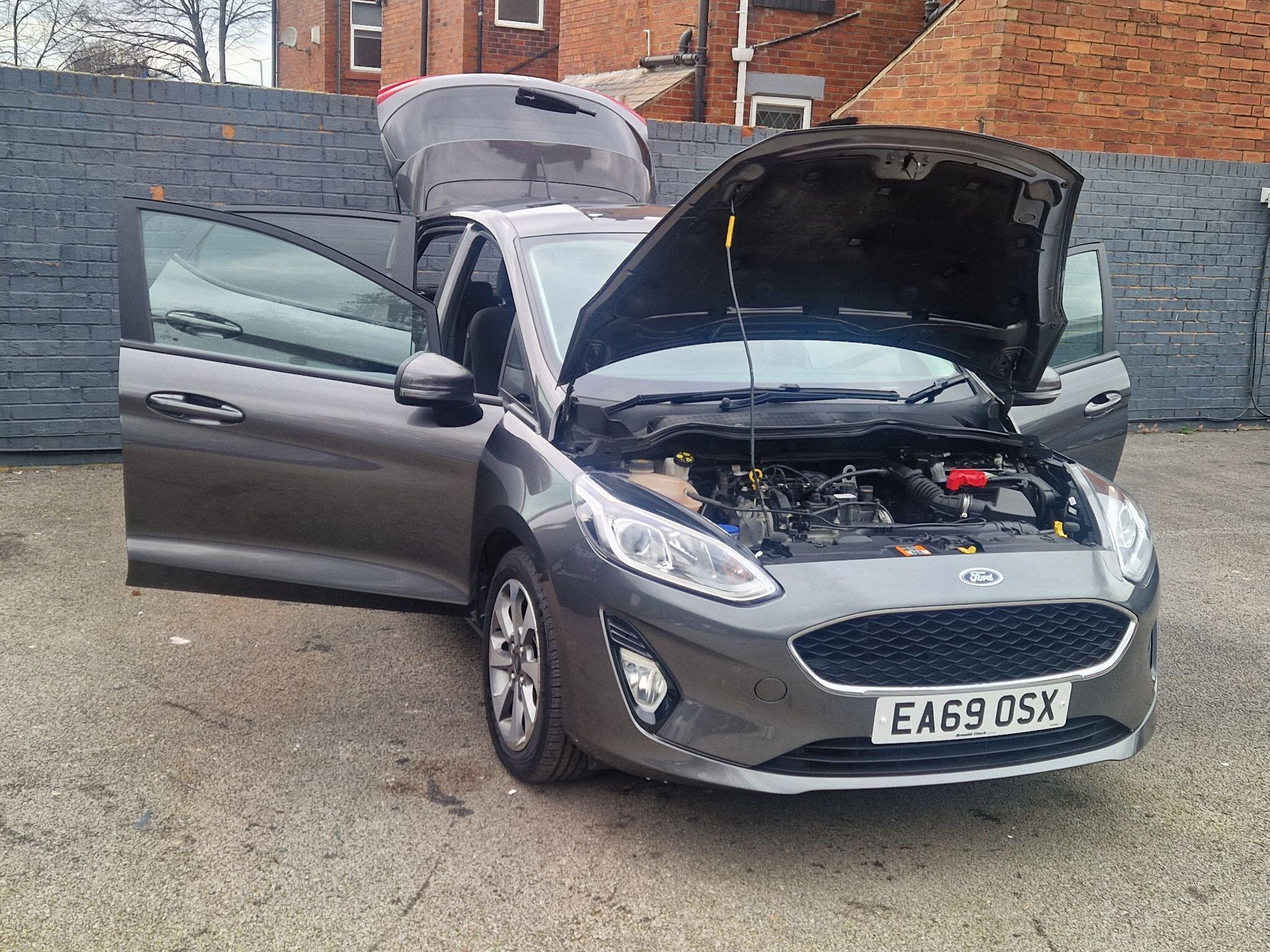 Ford Fiesta - Image 13
