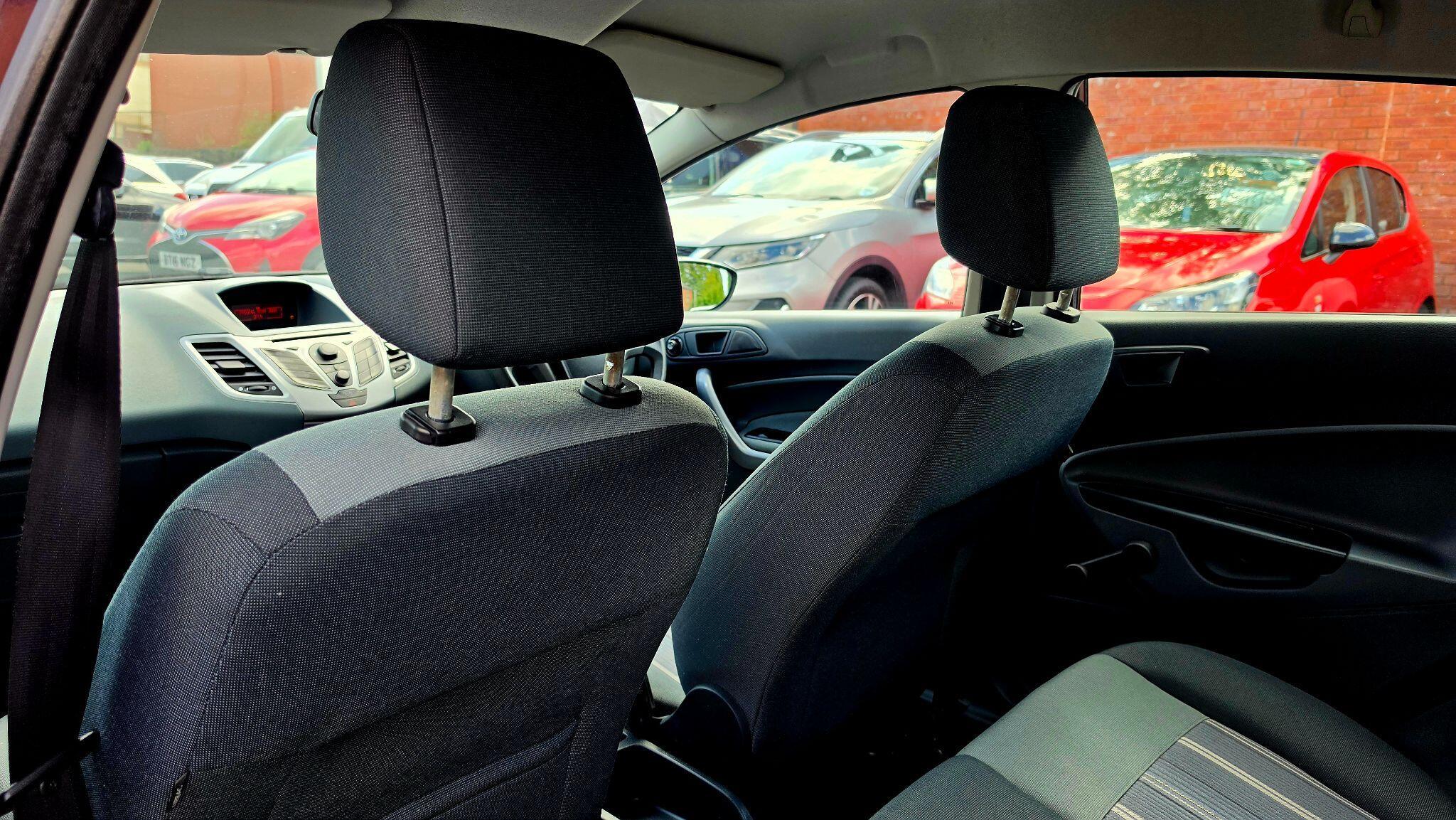 Ford Fiesta - Image 17