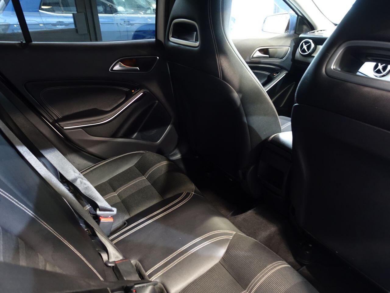 Mercedes GLA - Image 20