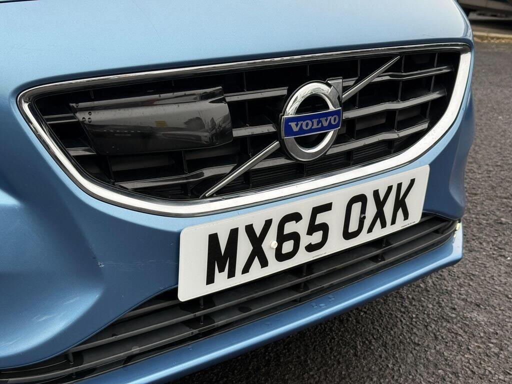 Volvo V40 - Image 11