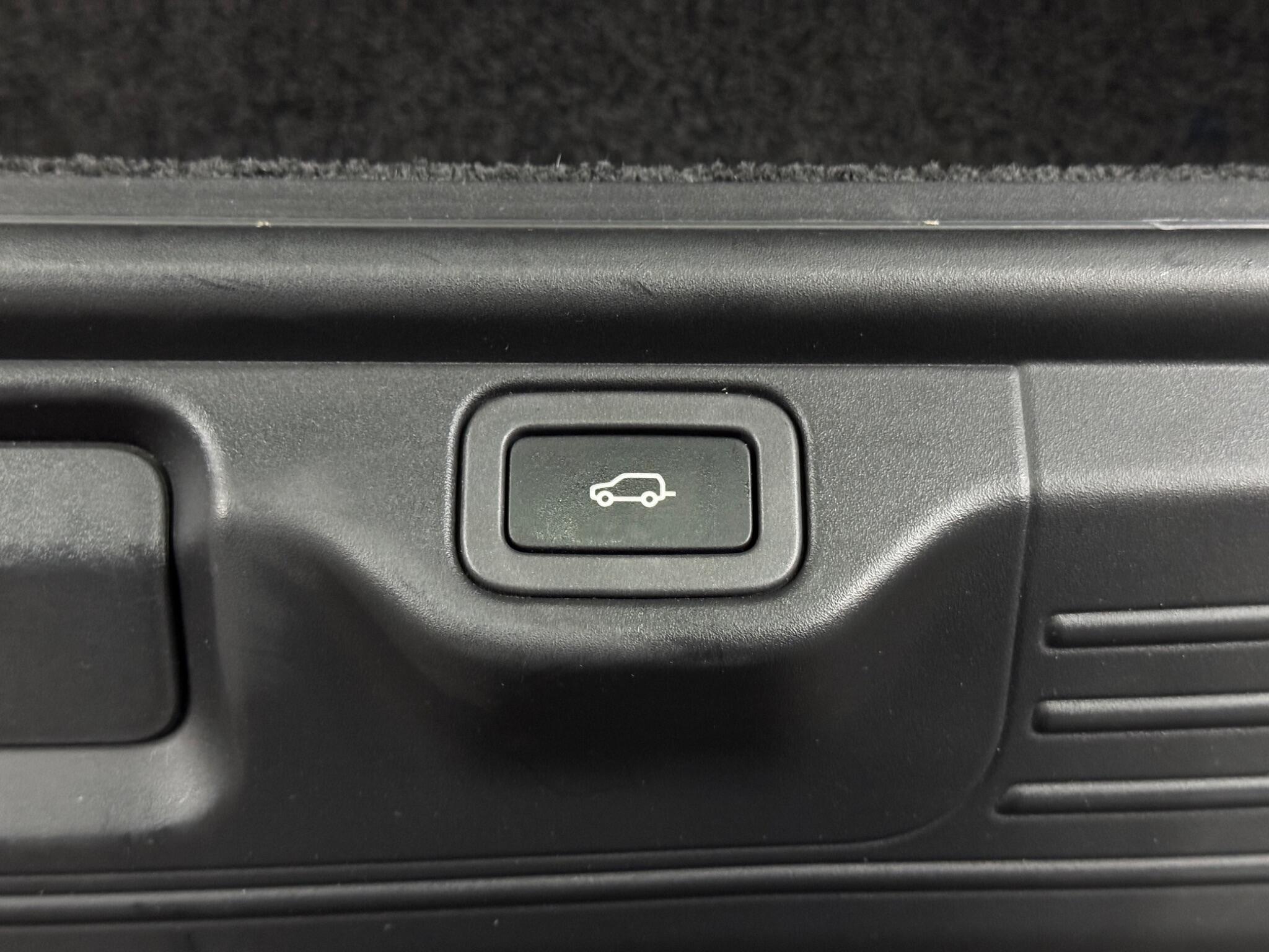 Land Rover Range Rover - Image 45