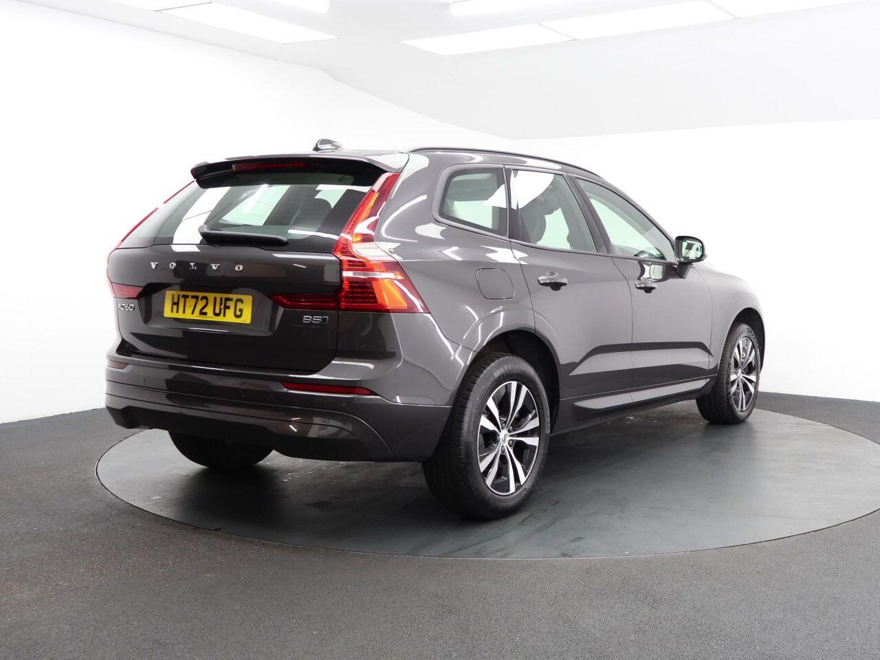 Volvo XC60 - Image 11