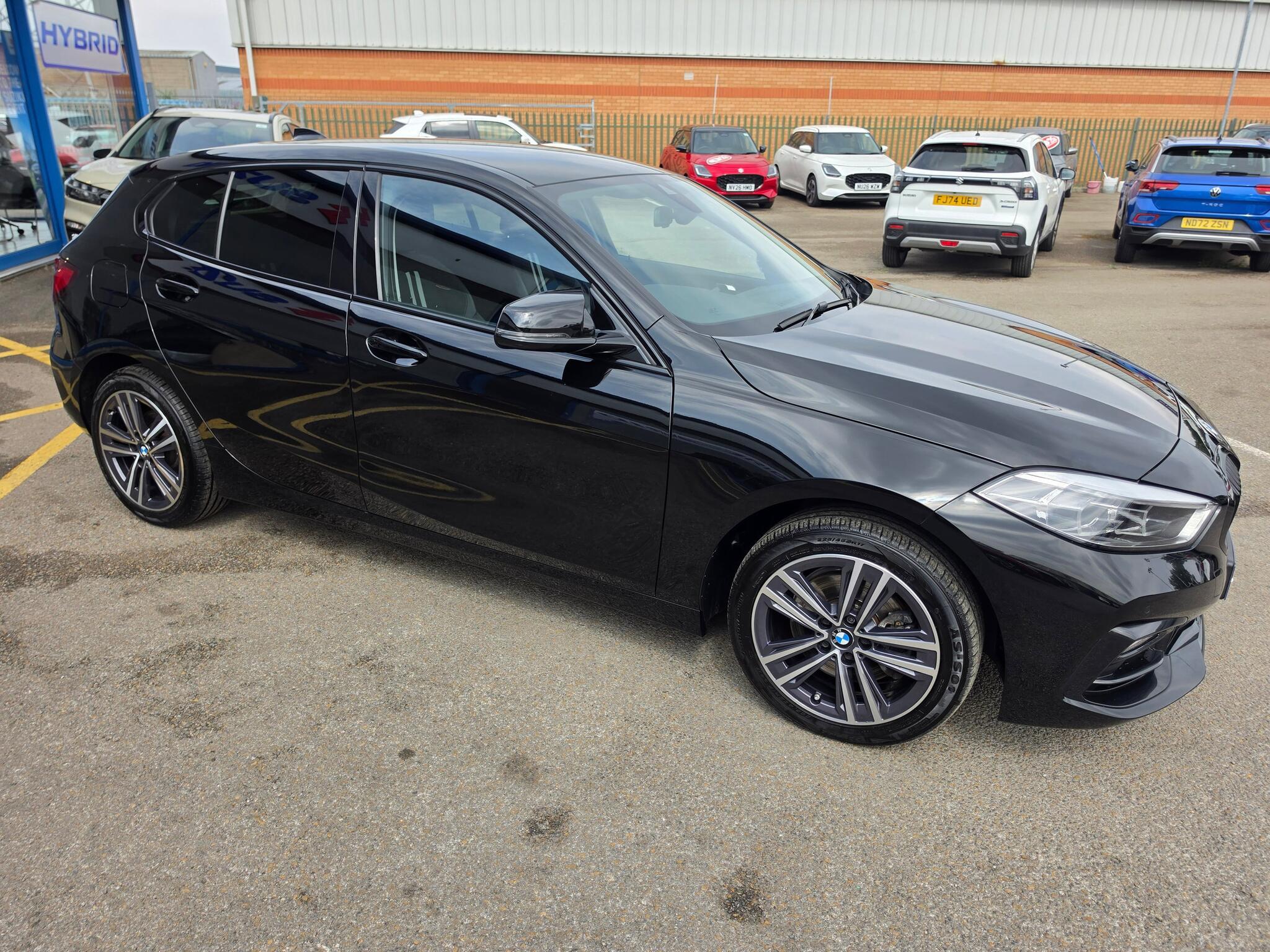 BMW 1 Series - Image 18