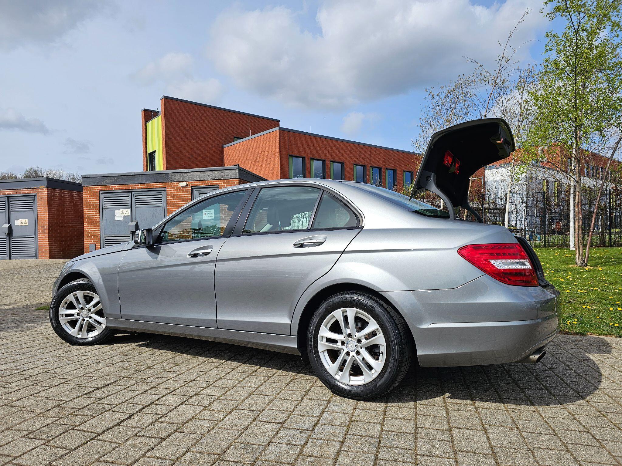 Mercedes C Class - Image 18