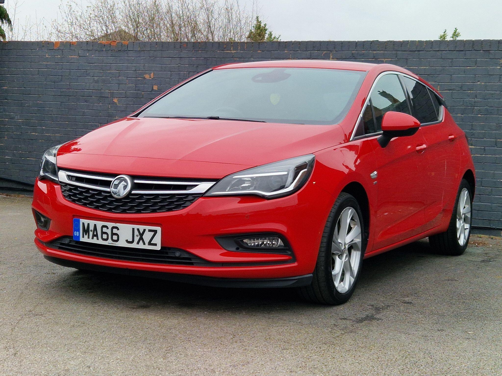 Vauxhall Astra - Image 18