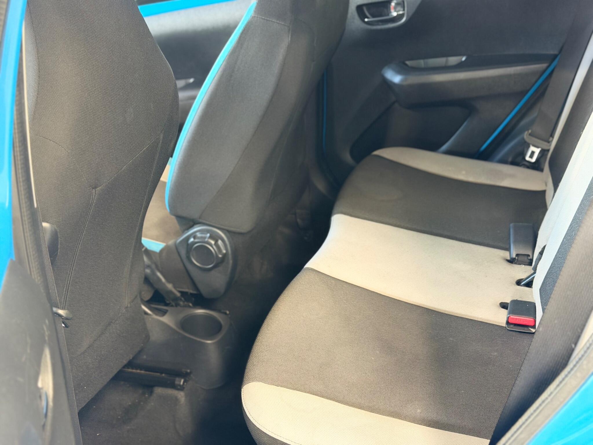 Toyota Aygo - Image 35