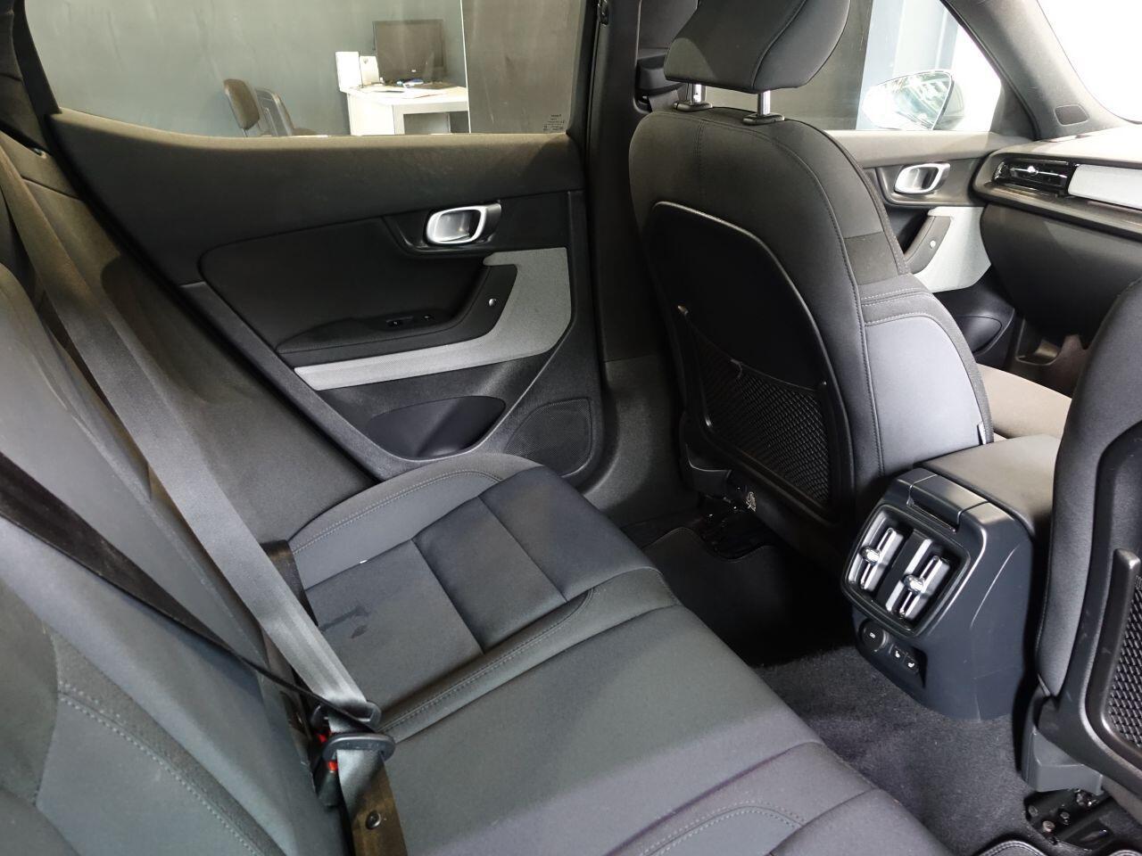 Polestar Polestar 2 - Image 16