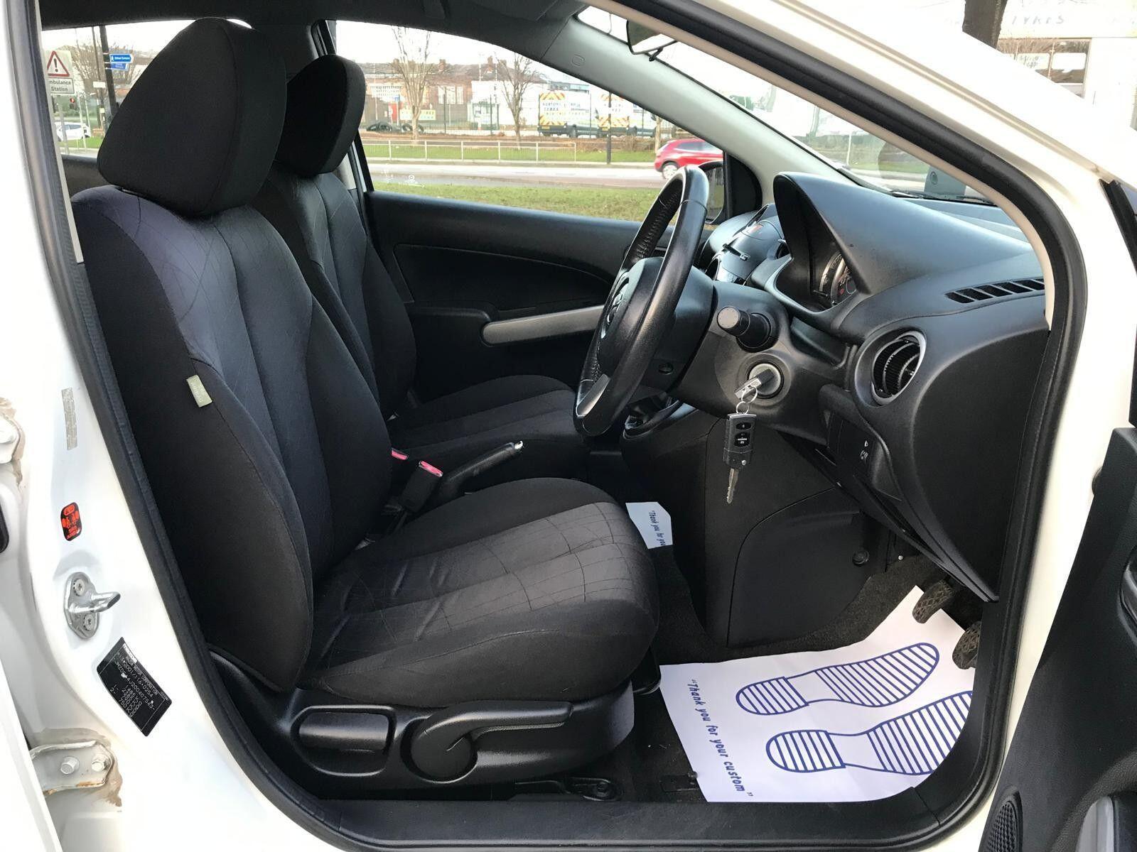 Mazda MAZDA2 - Image 19