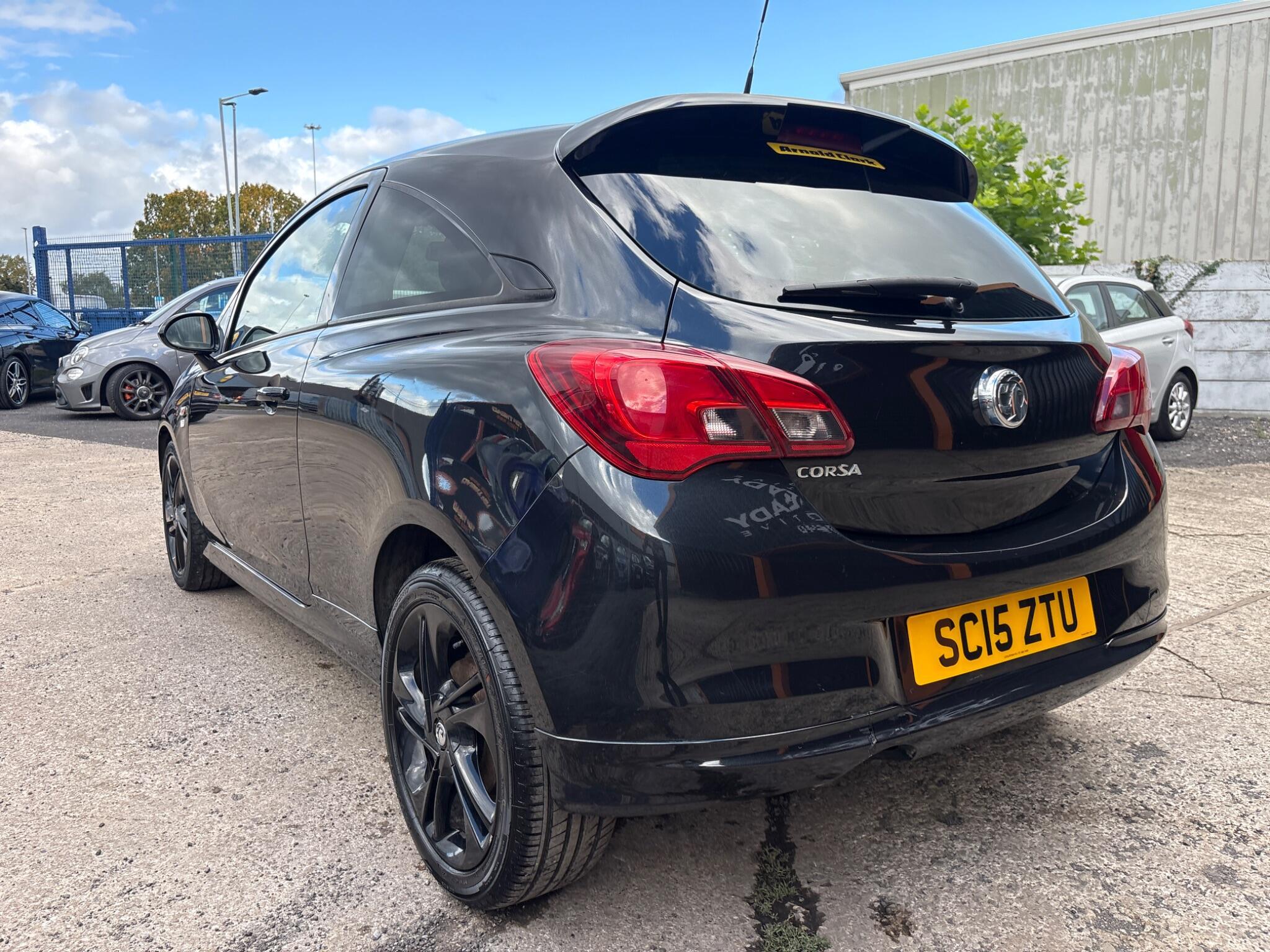 Vauxhall Corsa - Image 11