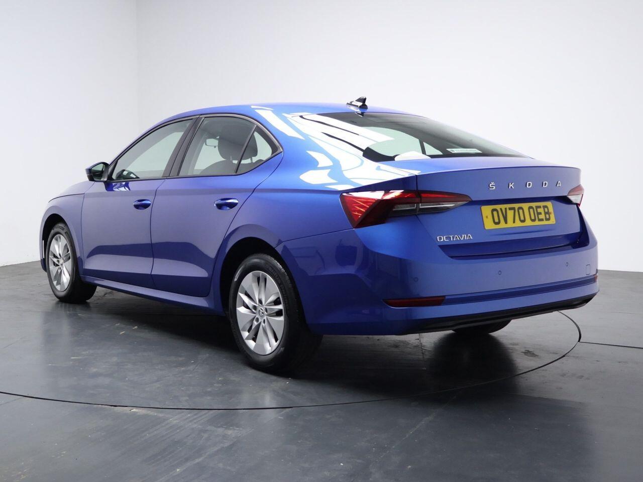 Skoda Octavia - Image 9