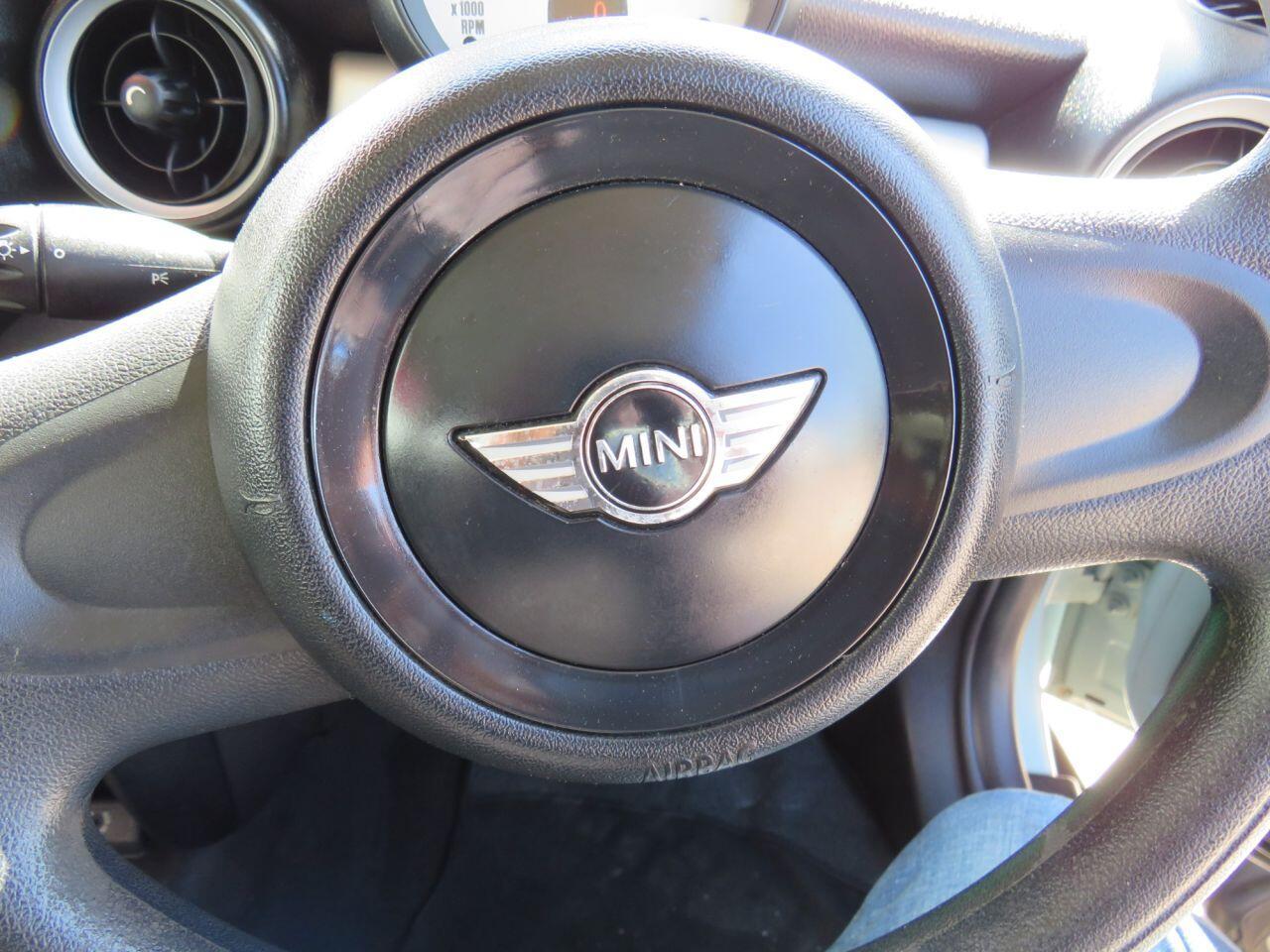 MINI Hatch - Image 17