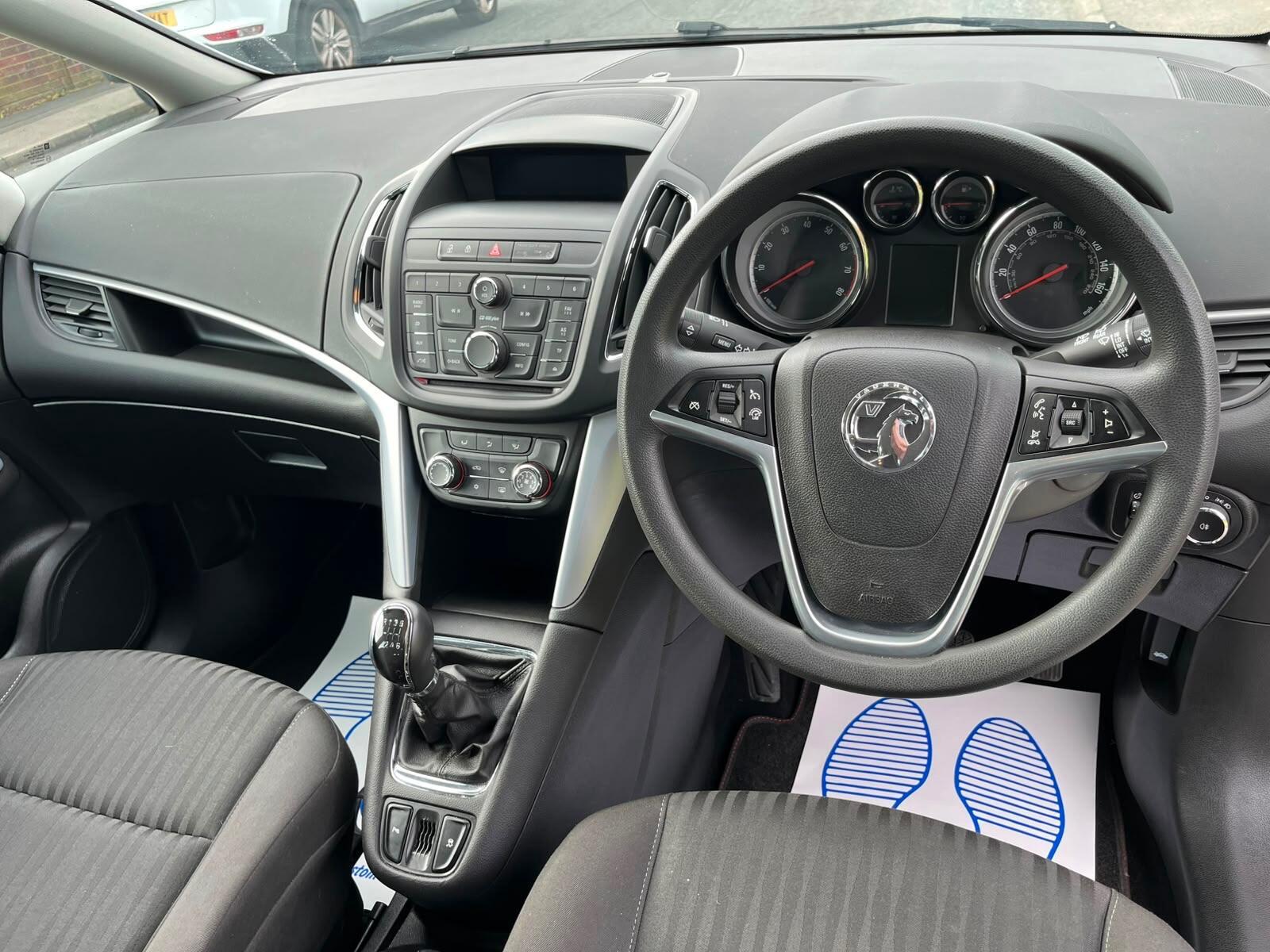 Vauxhall Zafira Tourer - Image 20