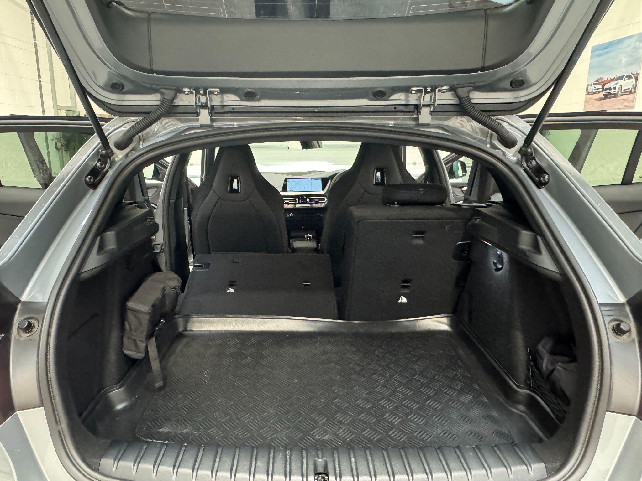 BMW 1 Series - Image 74