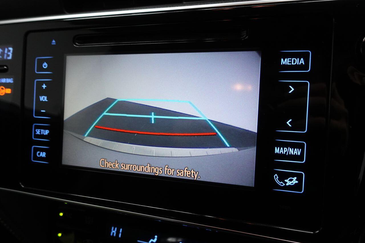 Toyota Auris - Image 23