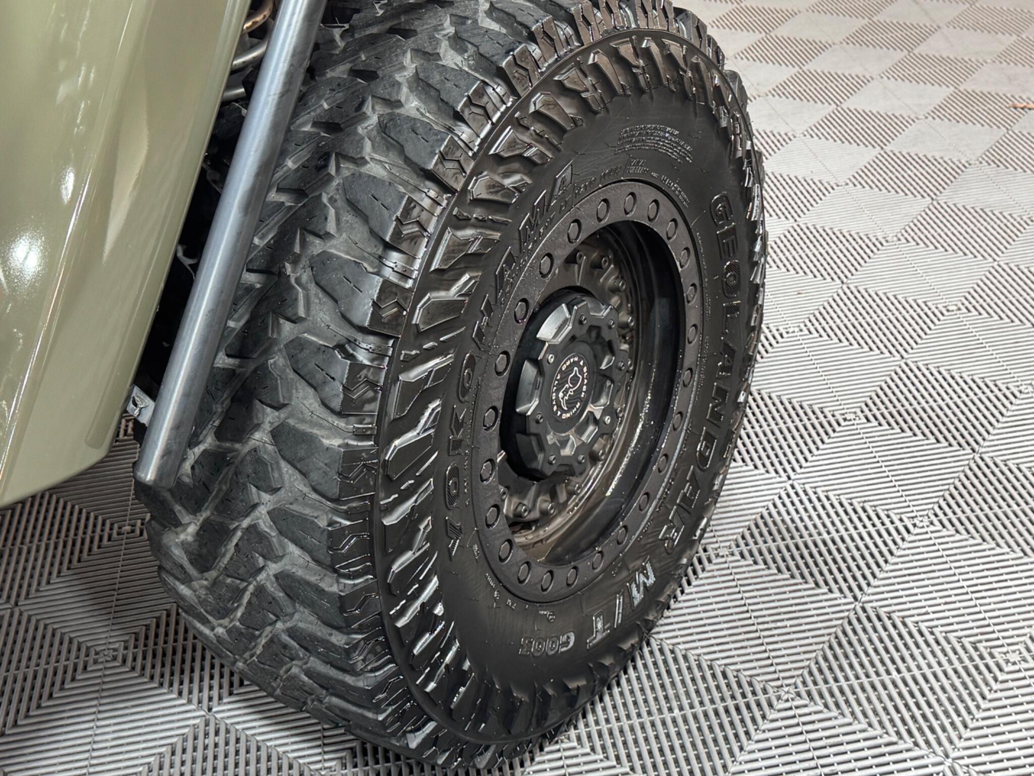 Jeep Wrangler - Image 13