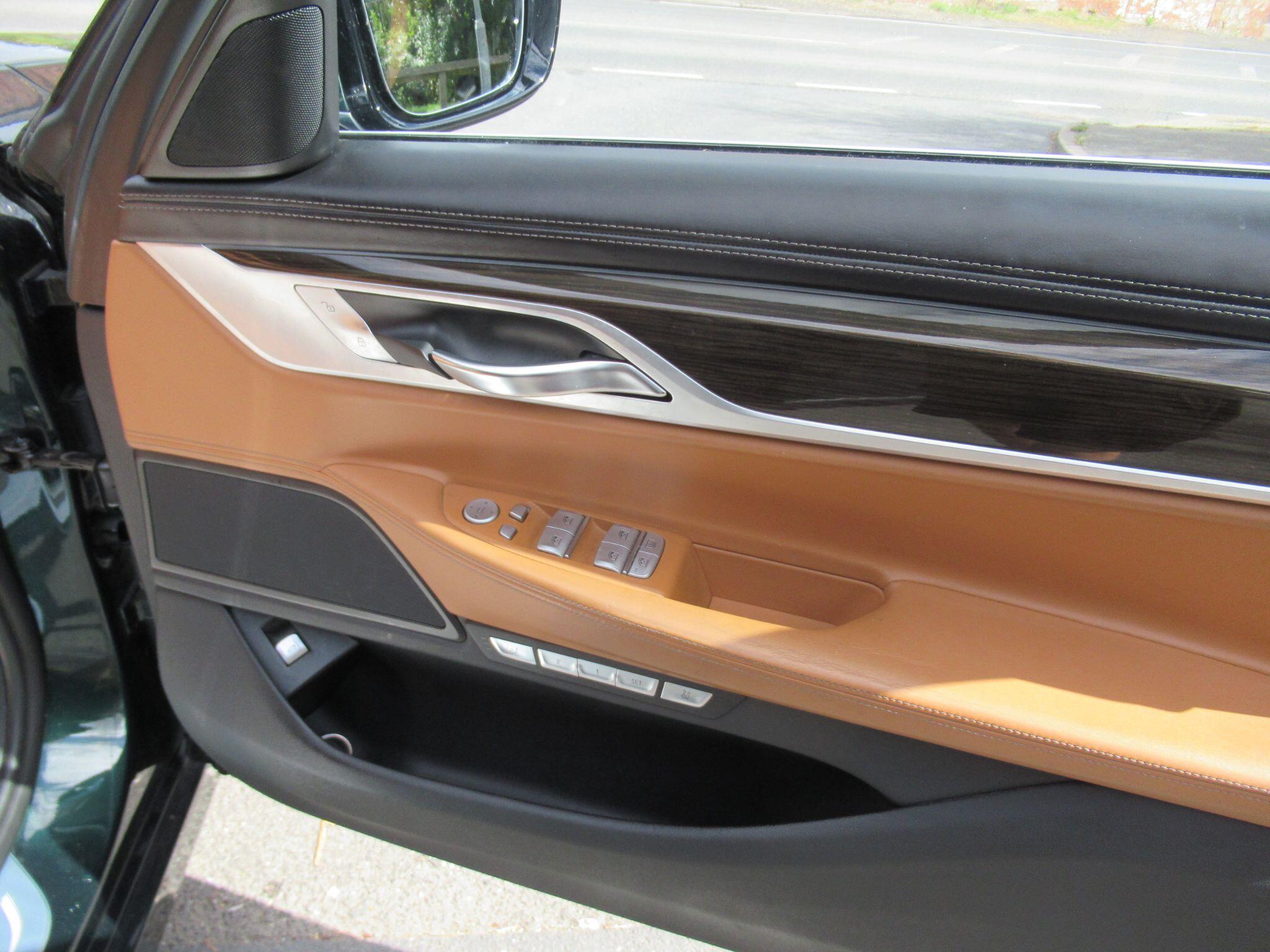 BMW 7 Series - Image 35