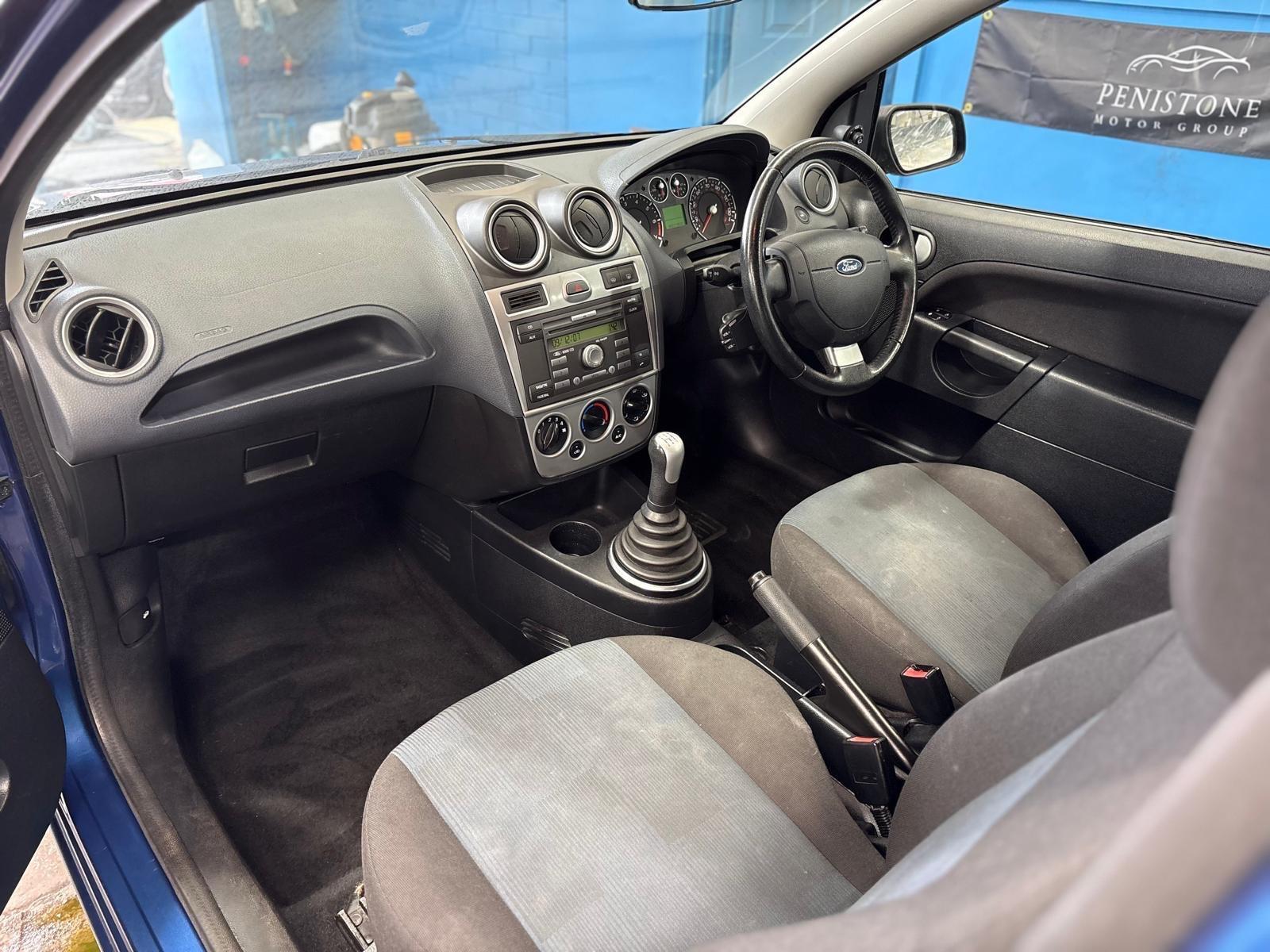 Ford Fiesta - Image 15