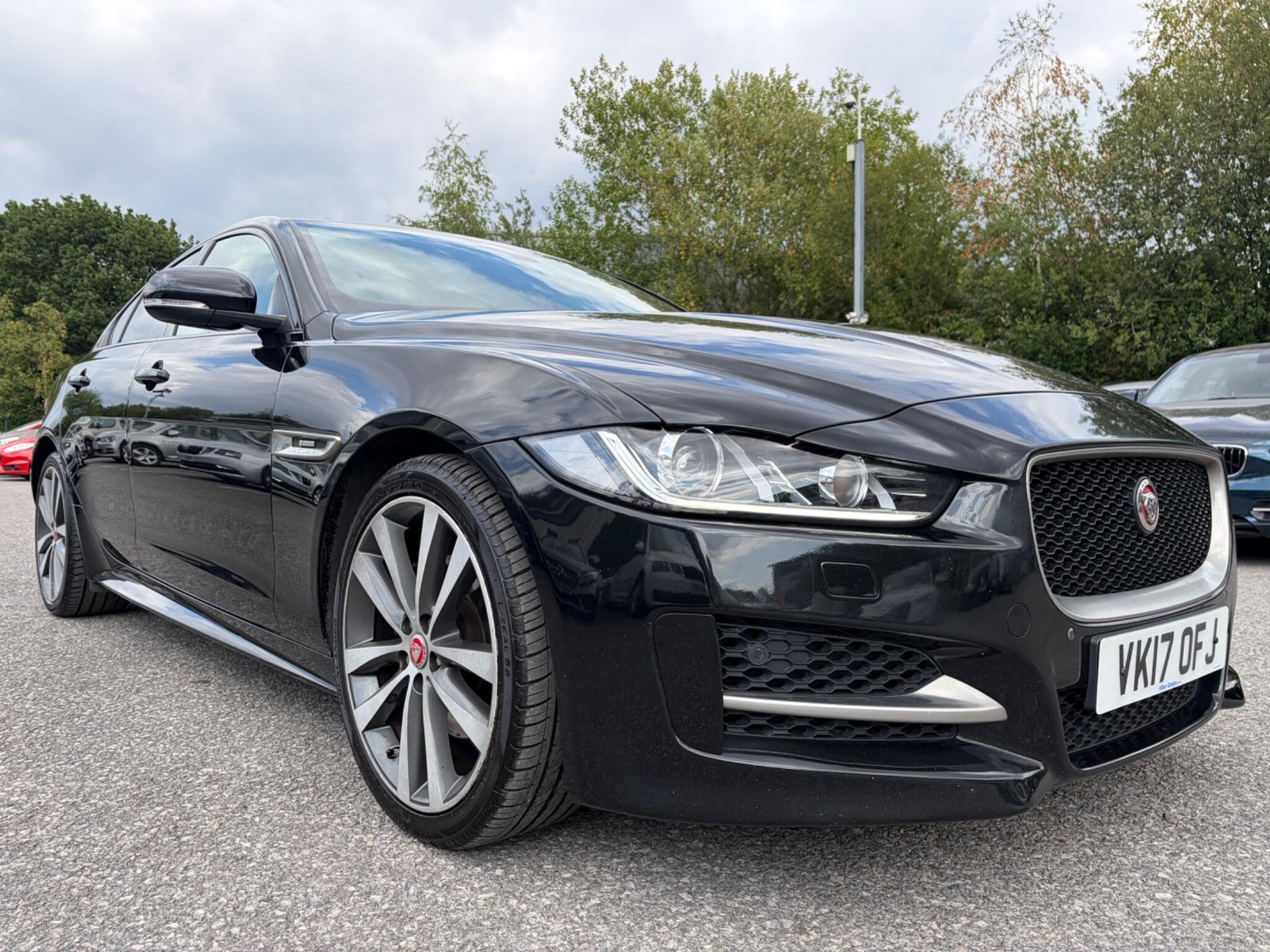 Jaguar XE - Image 6