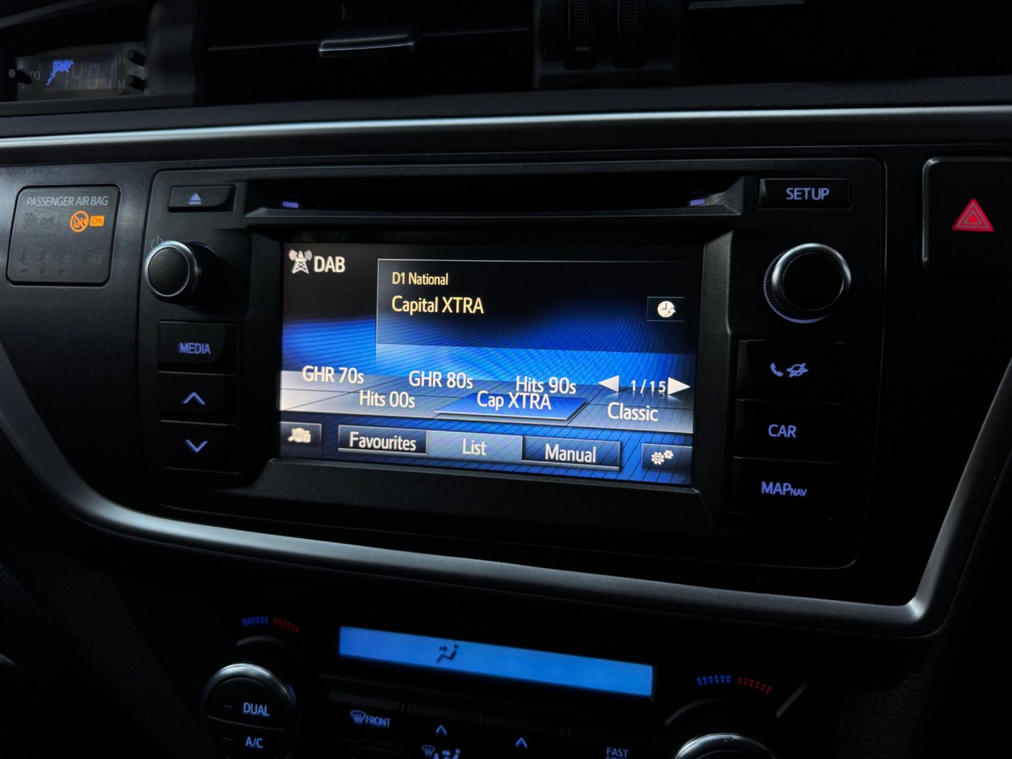 Toyota Auris - Image 15