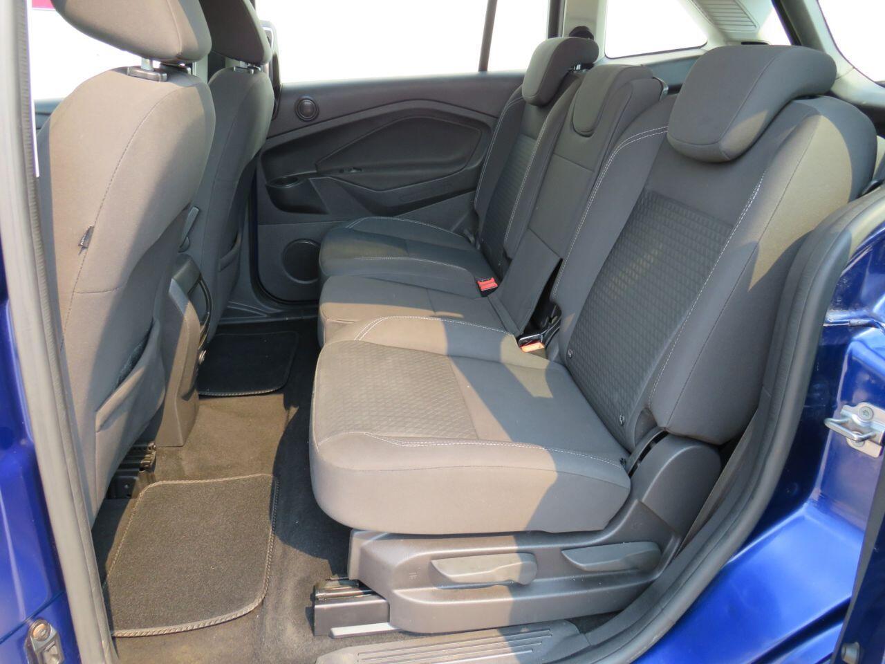Ford Grand C-MAX - Image 11